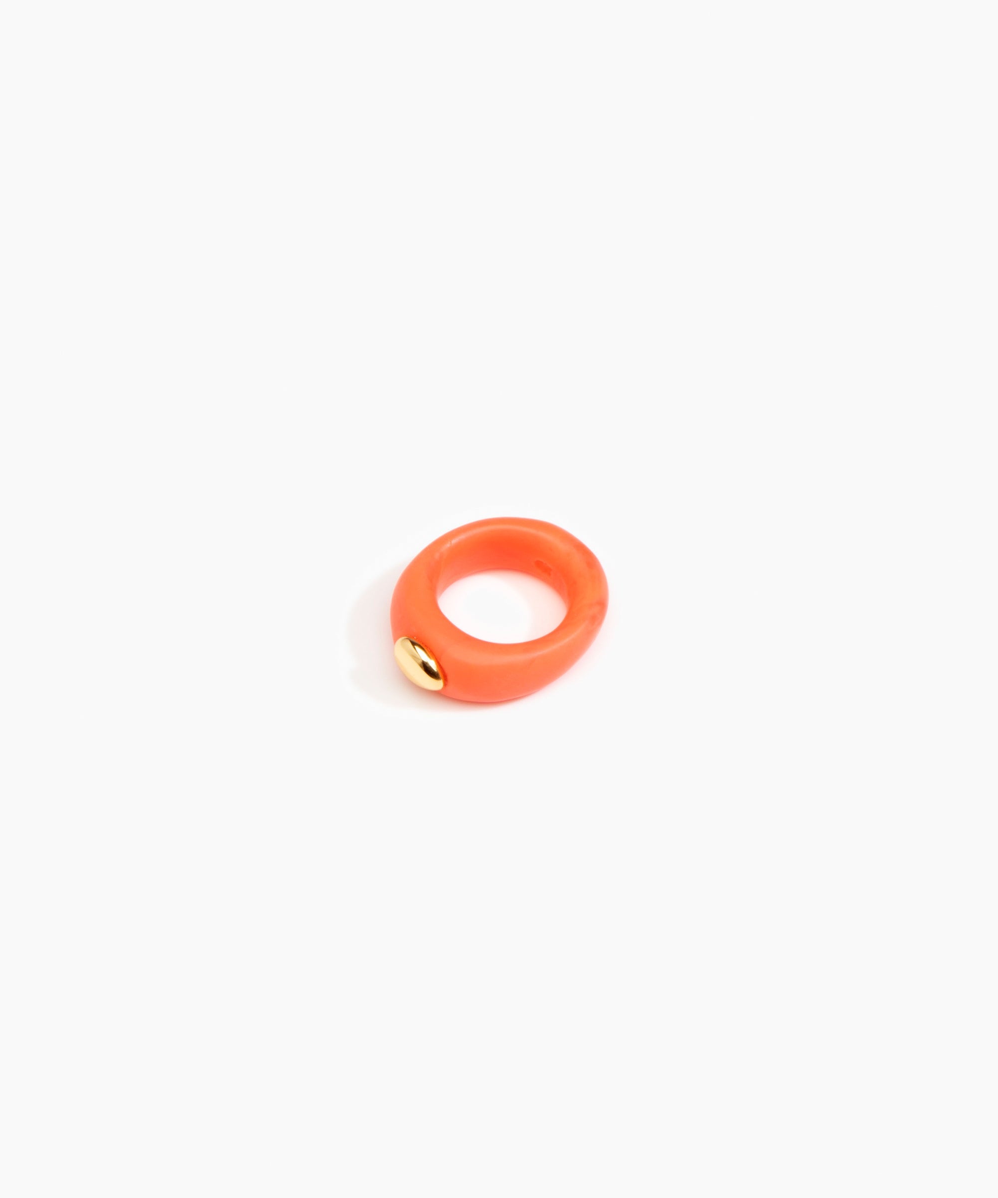 Dinosaur Designs Round Rock Ring in Lychee color resin