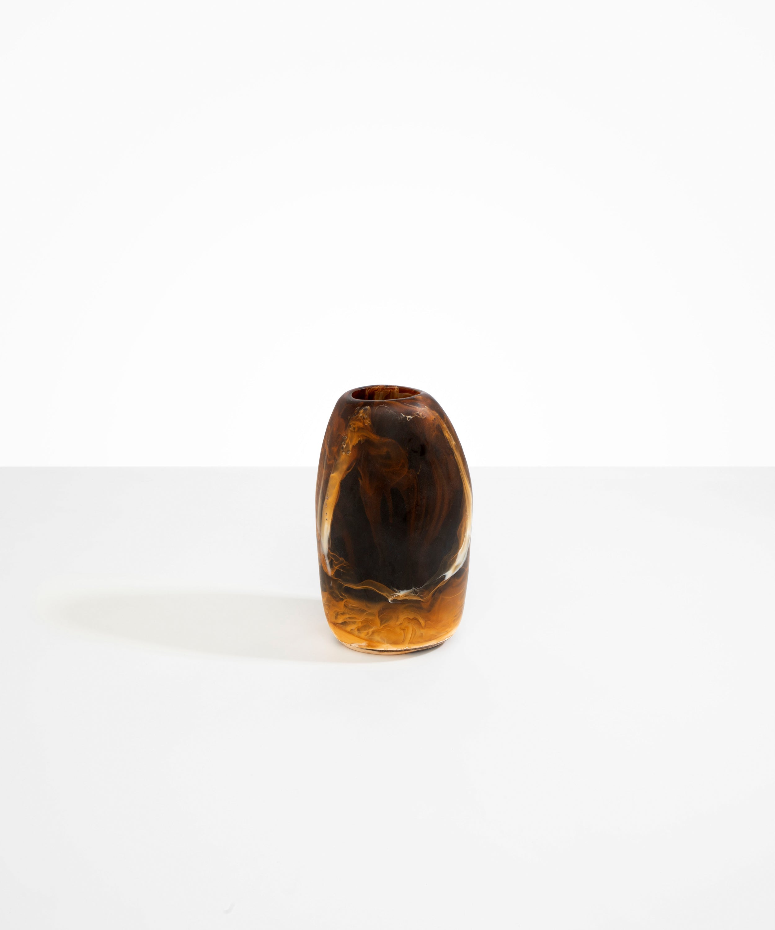 Dinosaur Designs Medium Pebble Vase in Dark Horn color resin