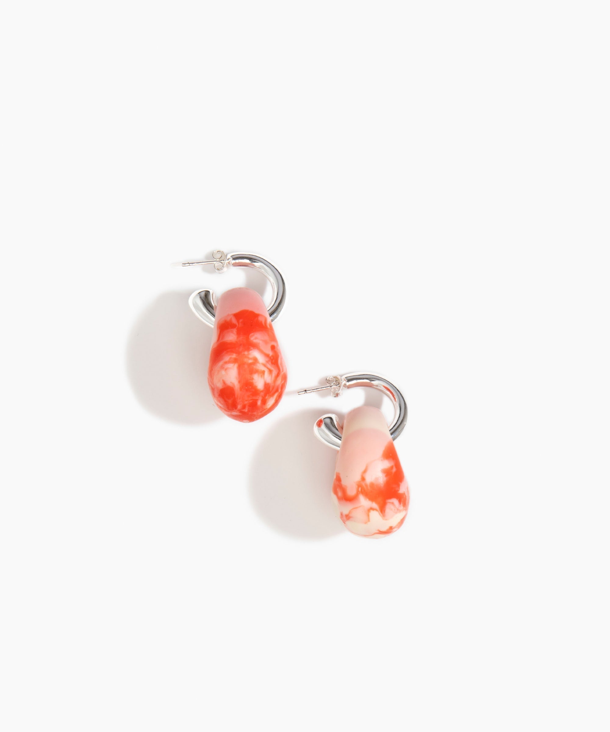 Dinosaur Designs Medium Splash Earrings in Strawberry color resin with Silver-Plated Brass Hoop Material