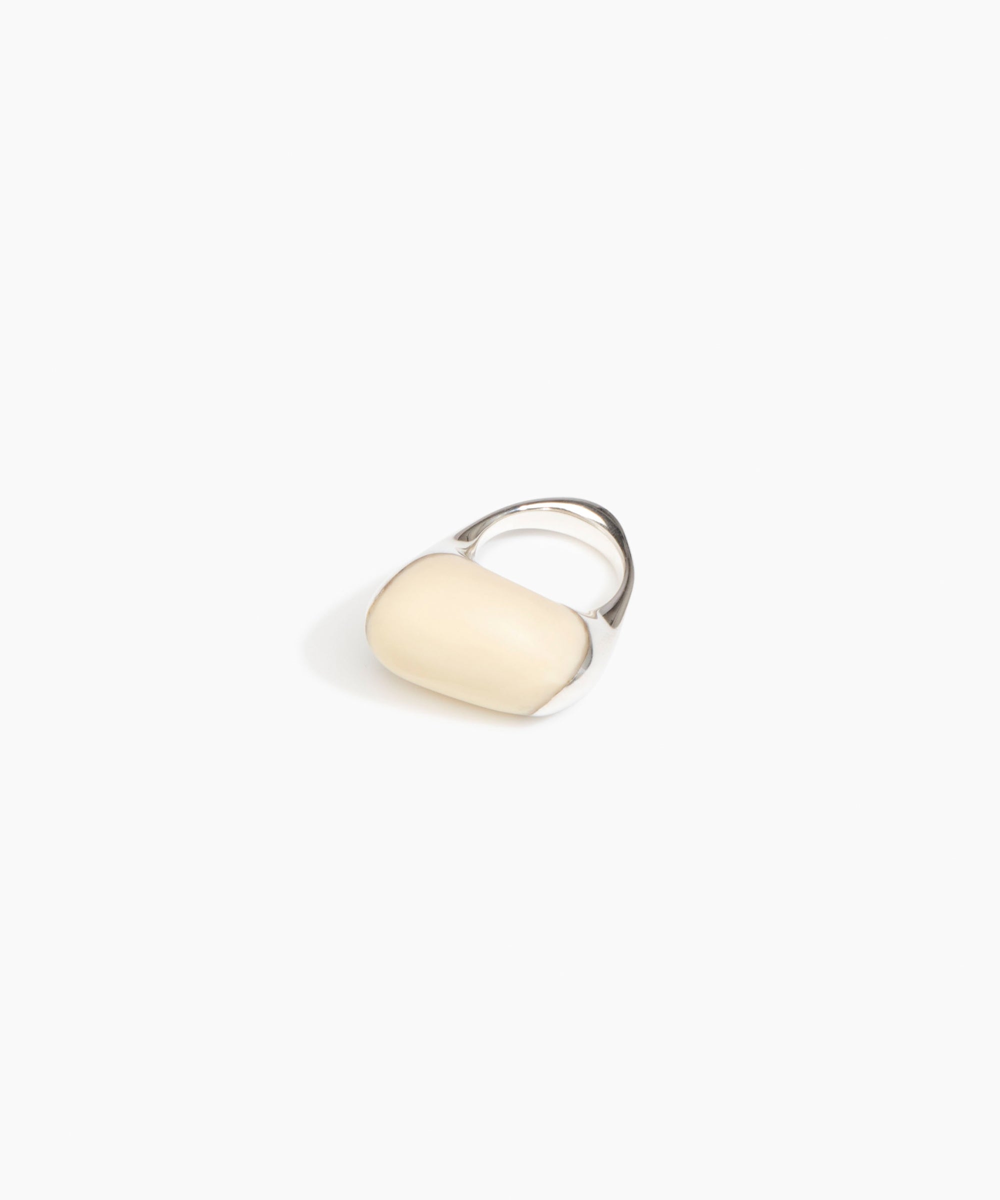 Dinosaur Designs Pebble Duo Ring in Cream color resin with 925 Sterling Silver Material
