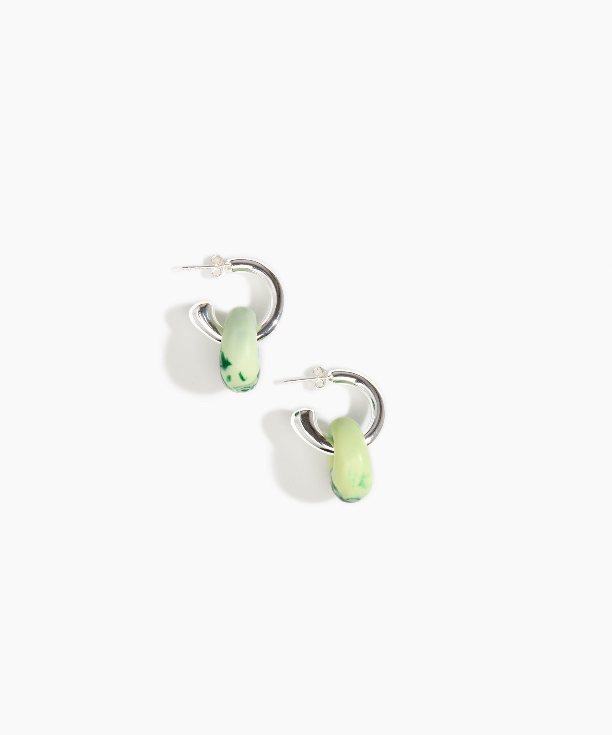 Dinosaur Designs Small Splash Earrings in Grass color resin with Silver-Plated Brass Hoop Material