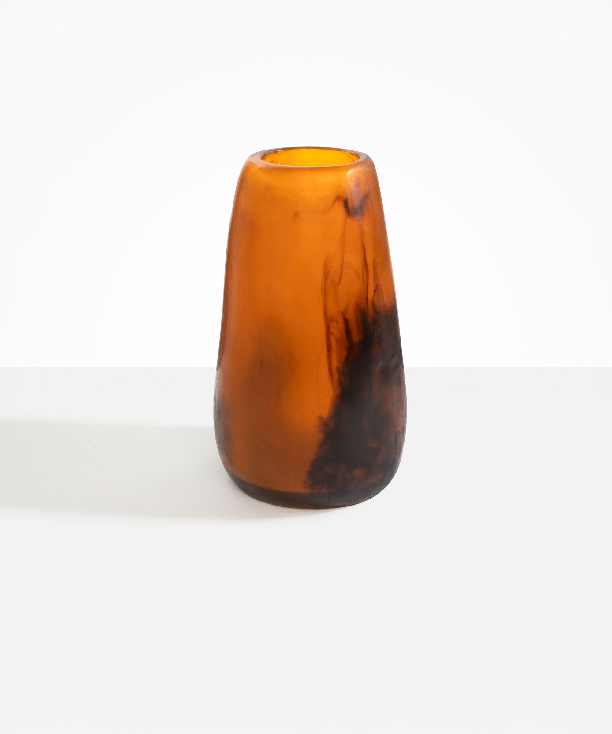 Dinosaur Designs Grand Pebble Vase in Tortoise color resin