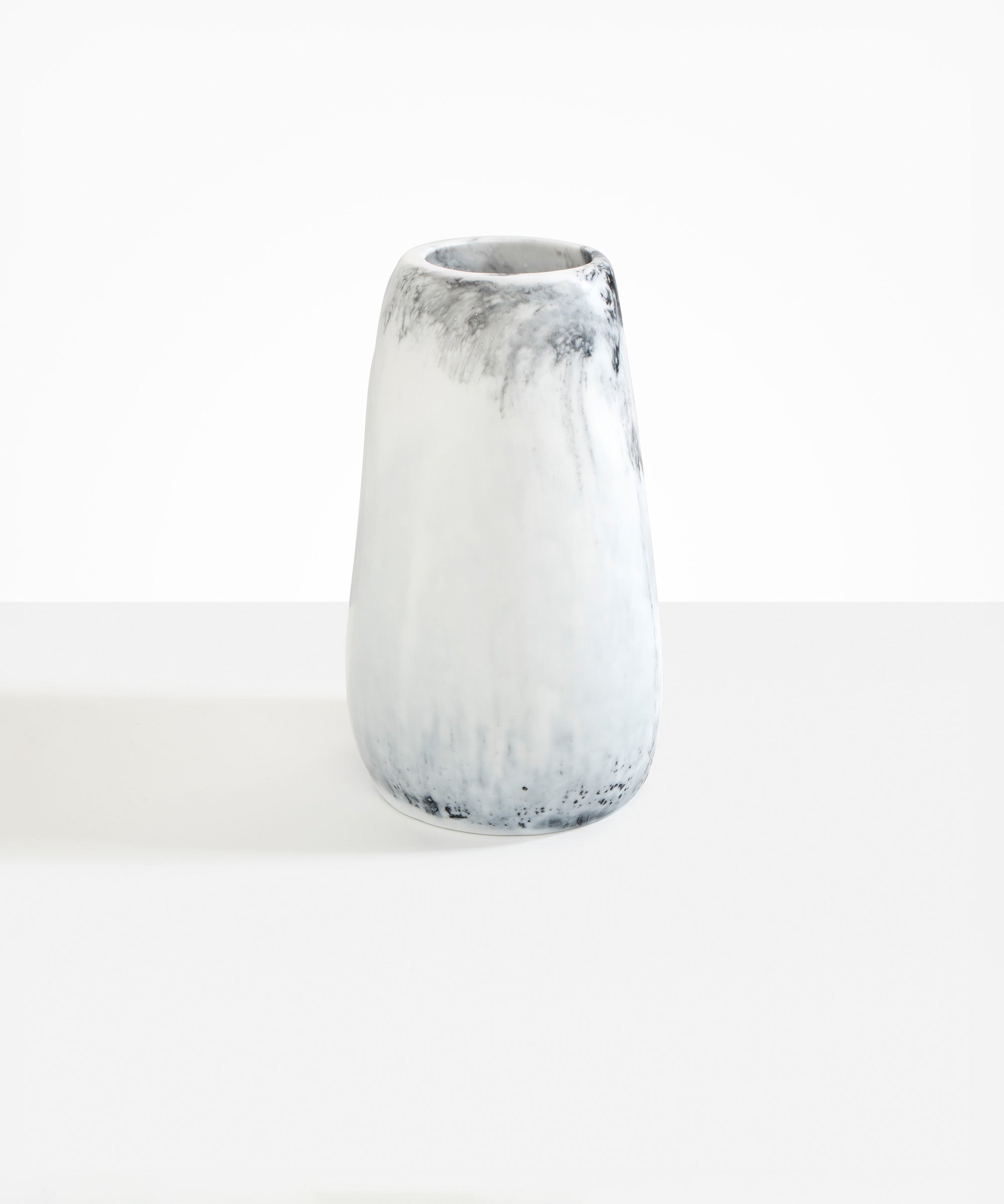 Dinosaur Designs Grand Pebble Vase in White Marble color resin