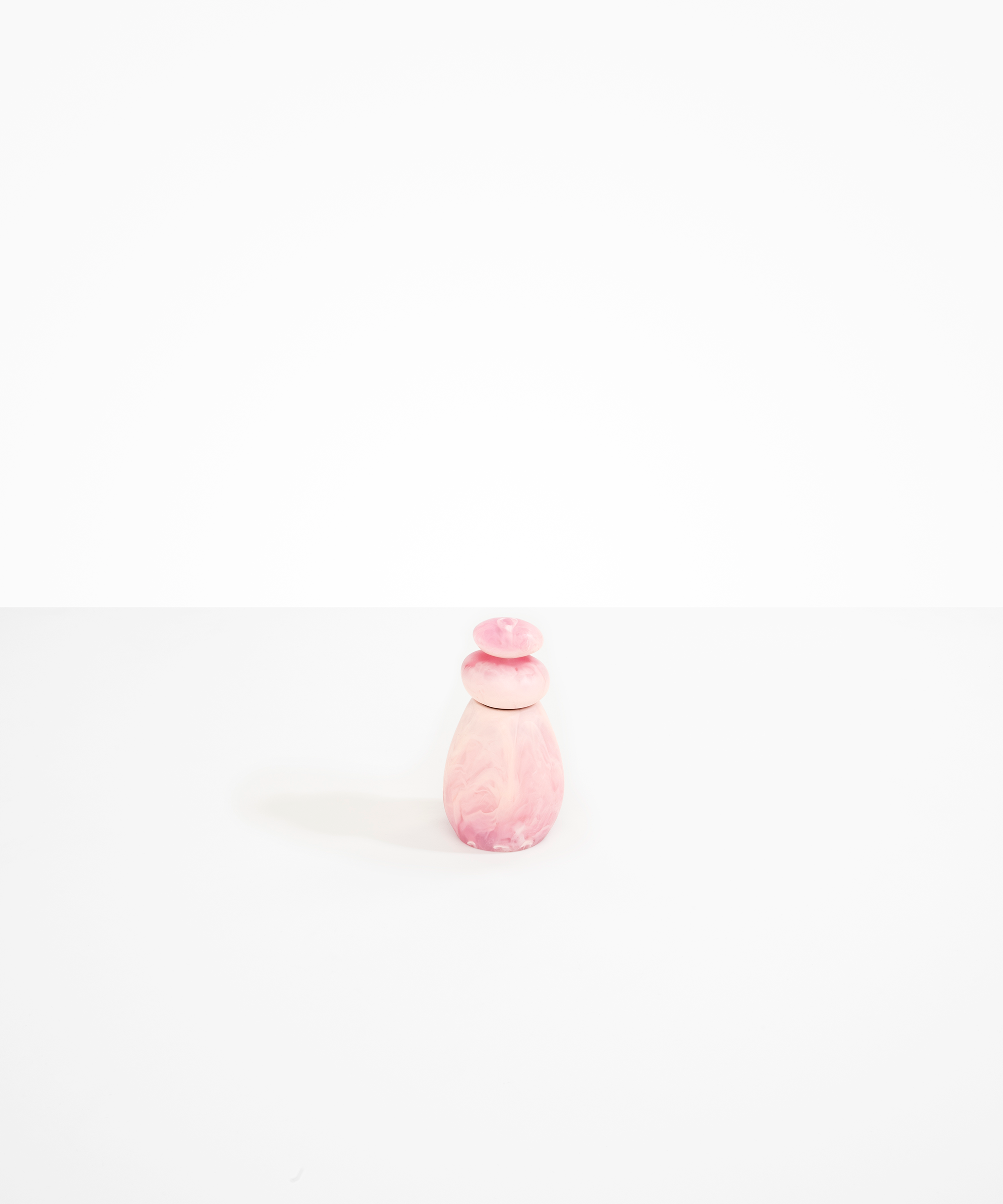 Dinosaur Designs Pepper Boulder Grinder Salt & Pepper Shakers in Shell Pink Colour resin
