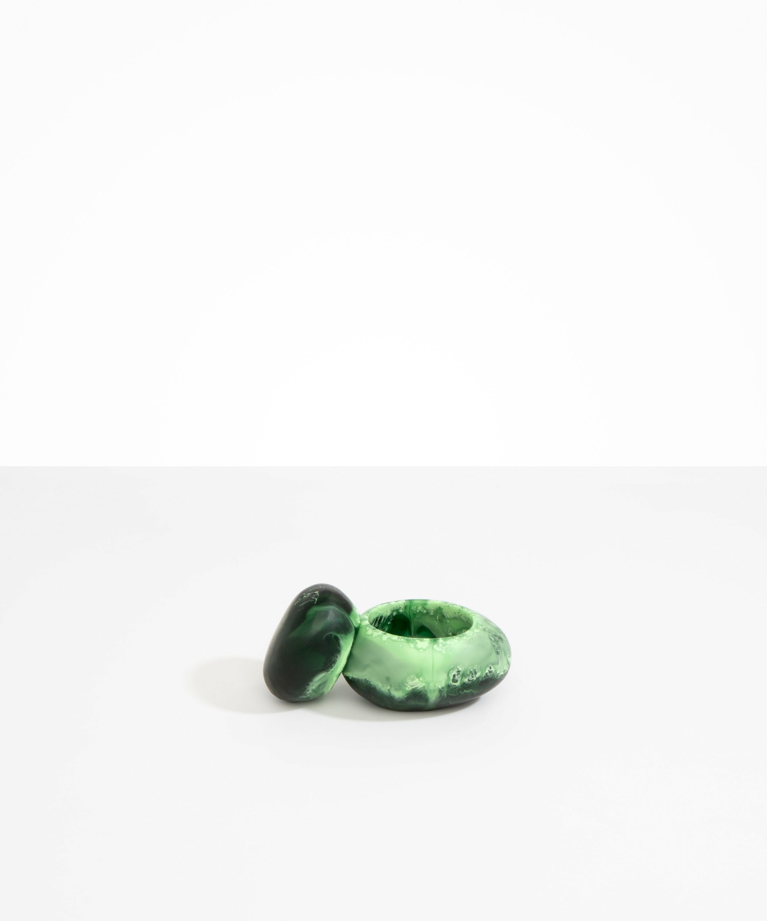 Dinosaur Designs JARPEBMED Medium Pebble Jar MOSS