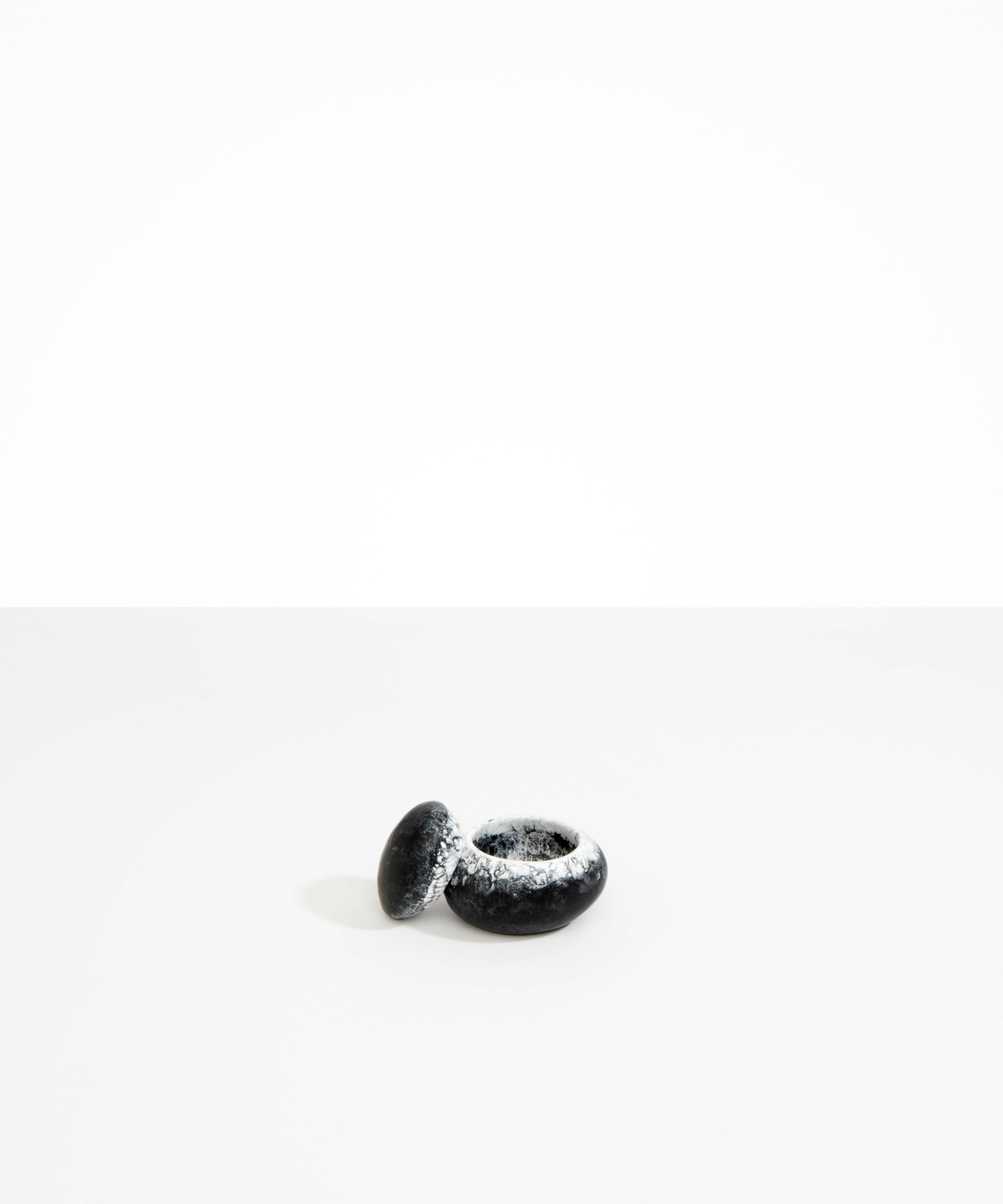 Dinosaur Designs JARPEBSML Small Pebble Jar BLACK MARBLE