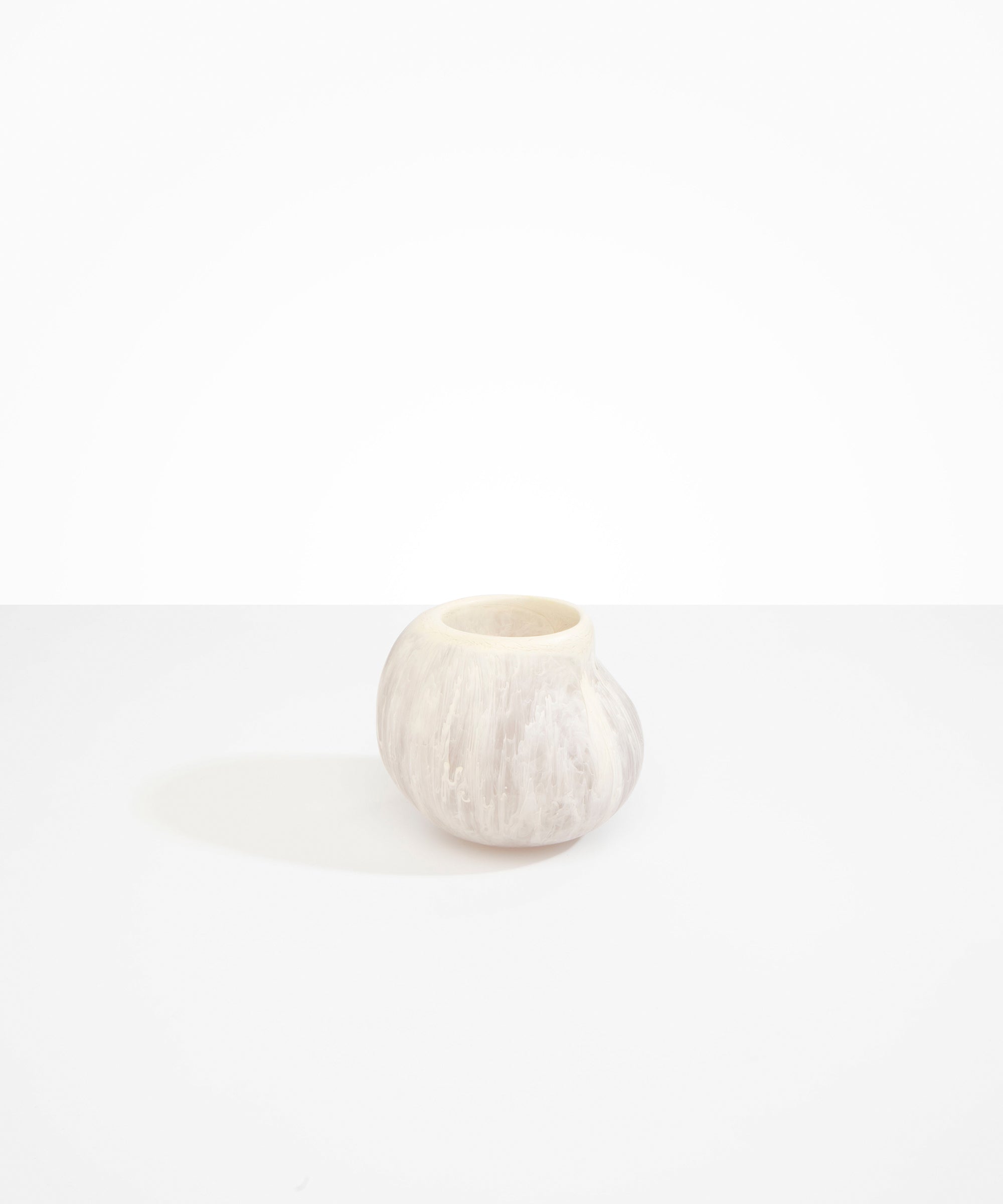 Dinosaur Designs Medium Moss Vase in Chalk Swirl color resin