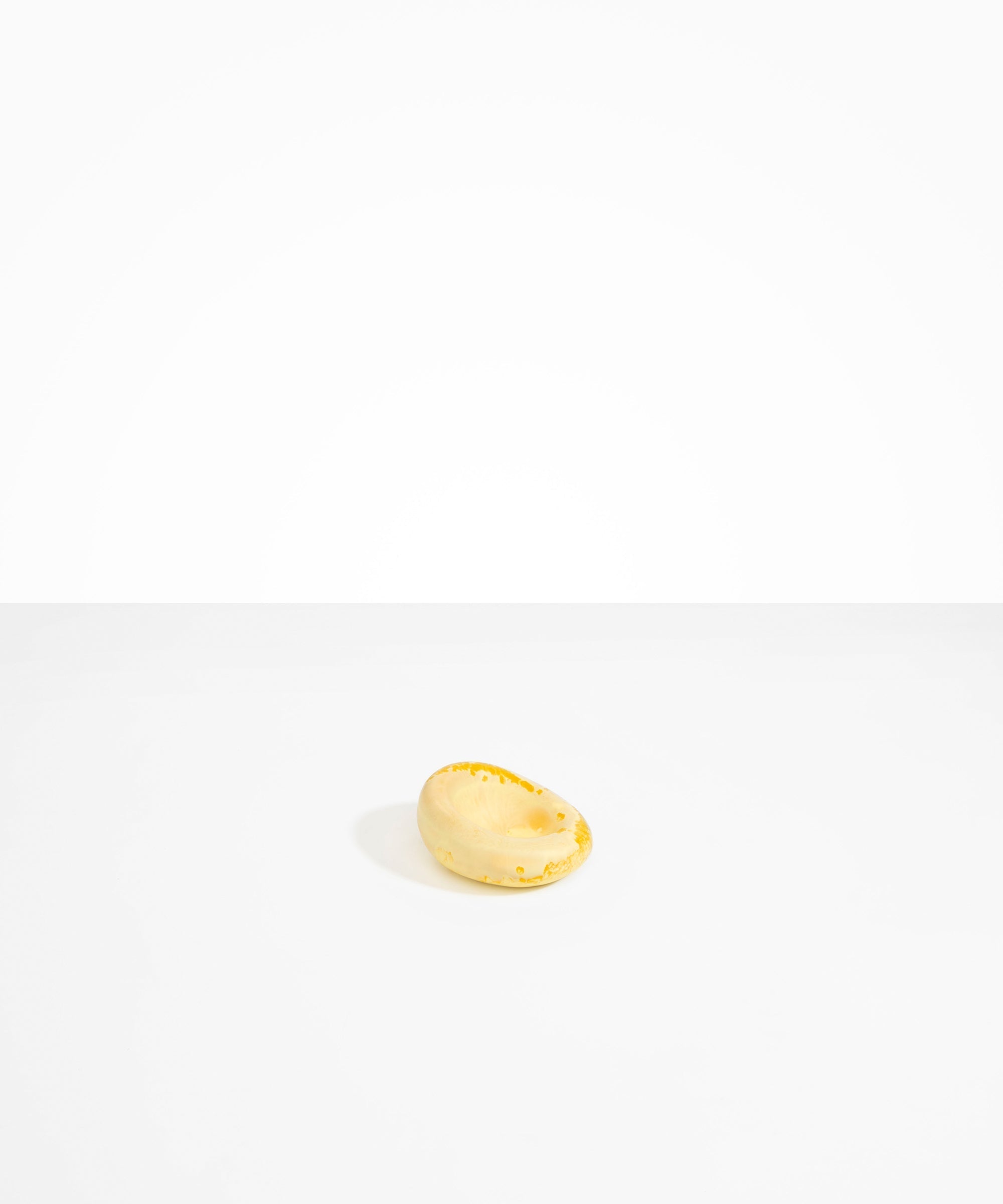 Dinosaur Designs DSHPLNDRFS small drift dish DAISY