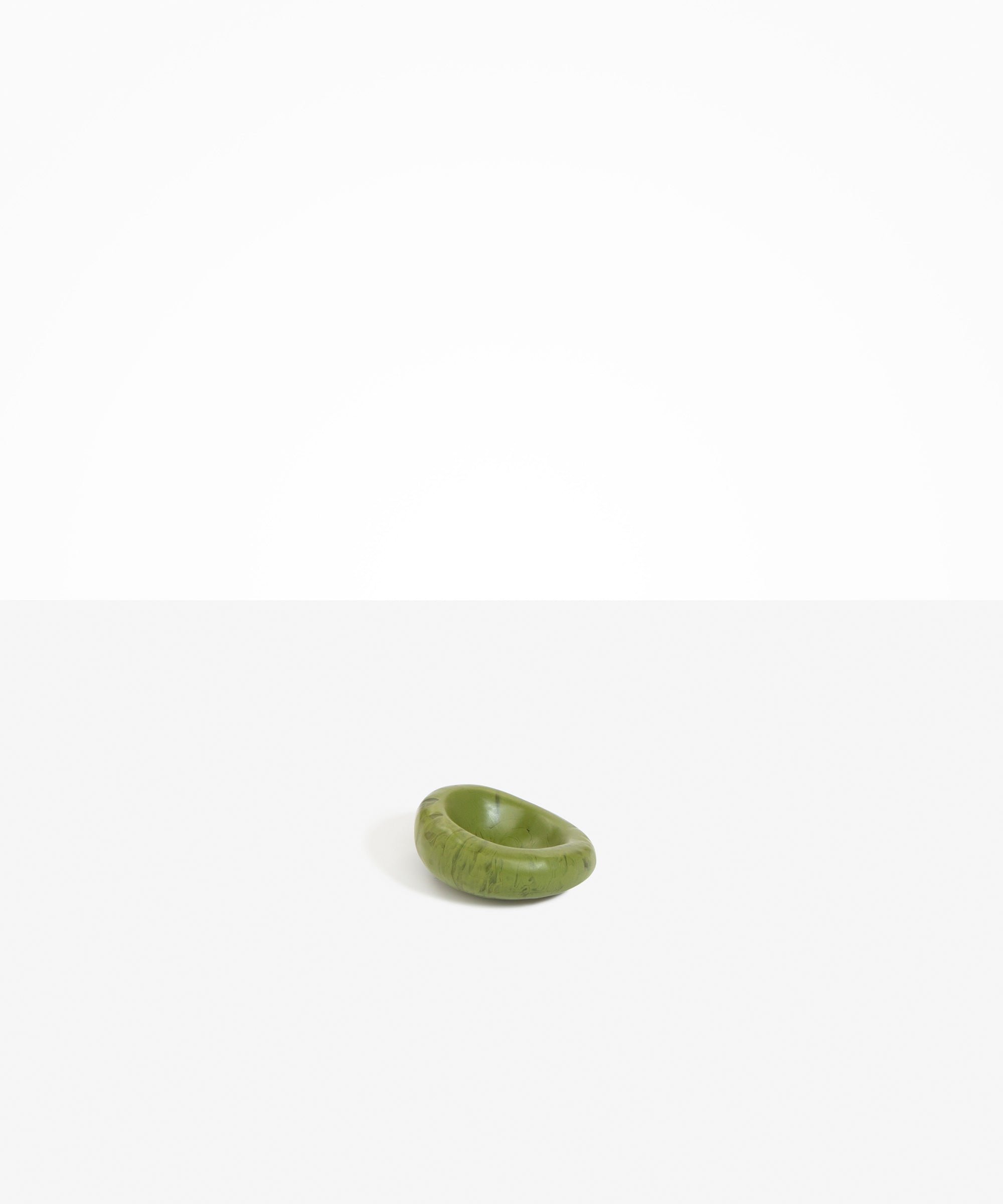 Dinosaur Designs DSHPLNDRFS small drift dish OLIVE