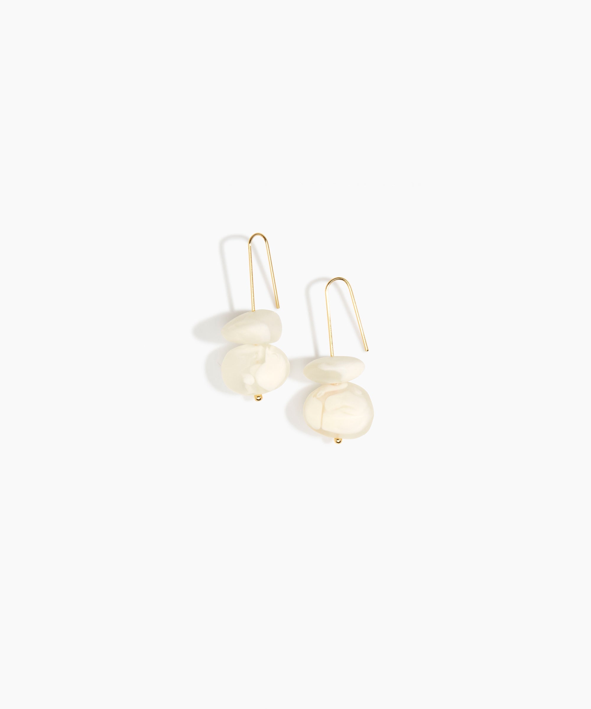 Dinosaur Designs Temple Earth Wire Earrings in Chalk Swirl color resin with Gold-Filled Material