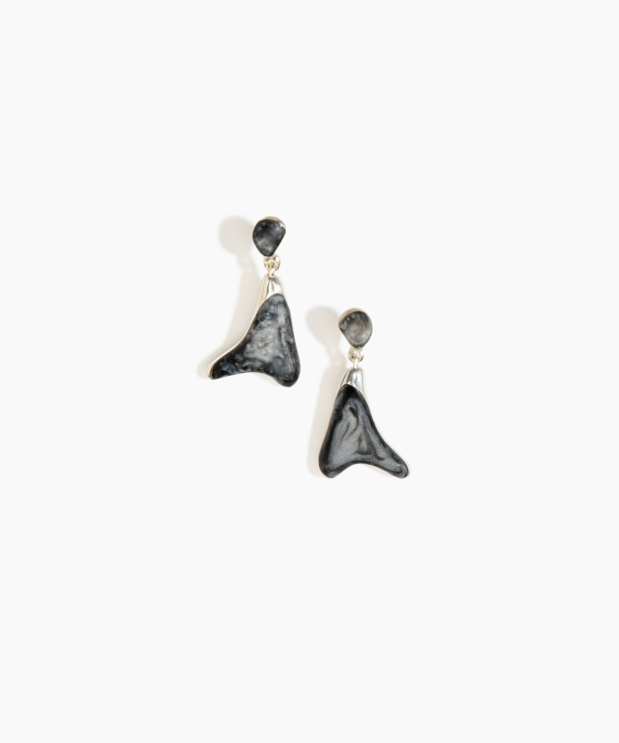 Dinosaur Designs Medium Wishbone Earrings in Slate color resin with Silver-Plated Brass Material