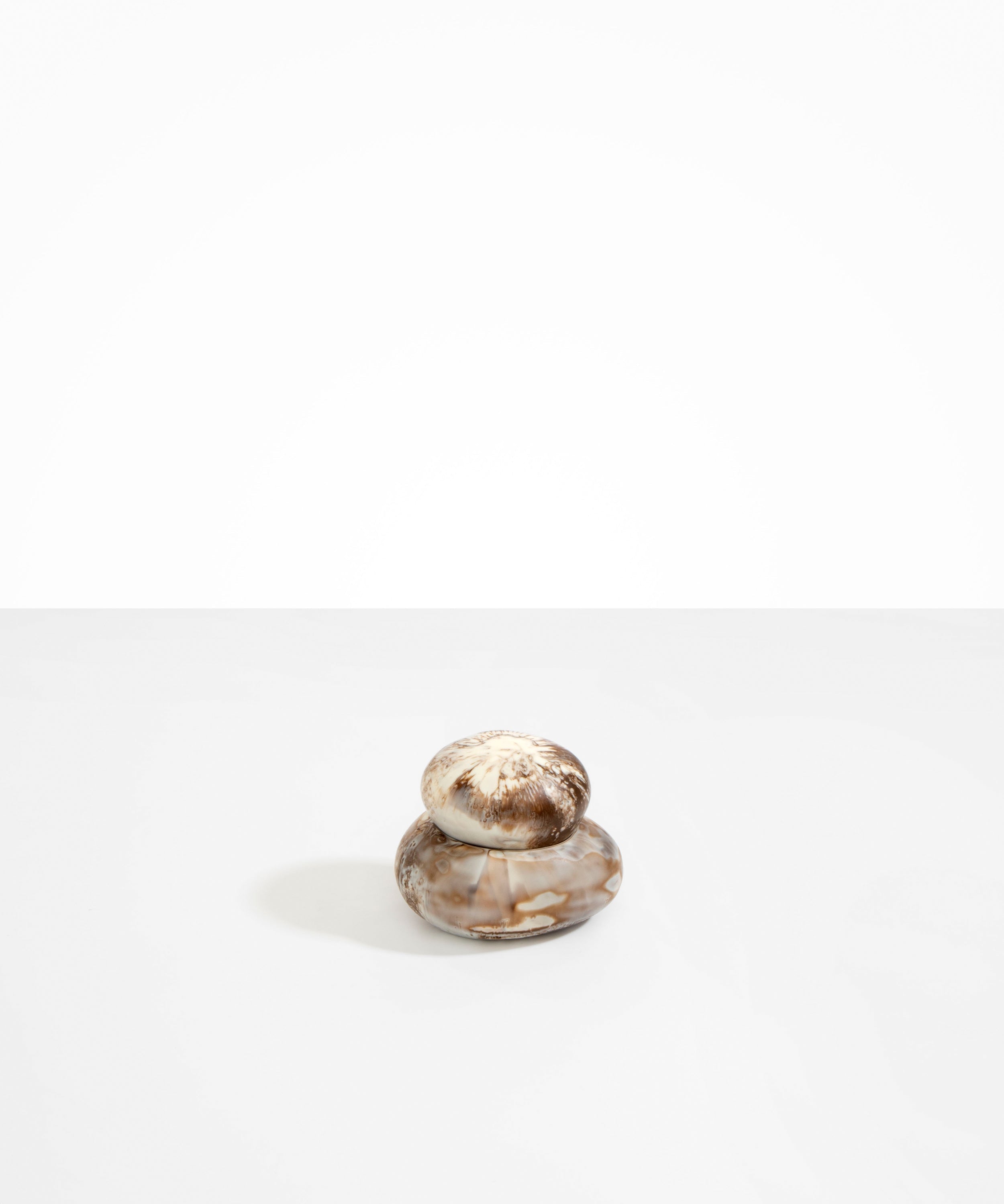 Dinosaur Designs JARPEBMED medium pebble jar CAPPUCCINO