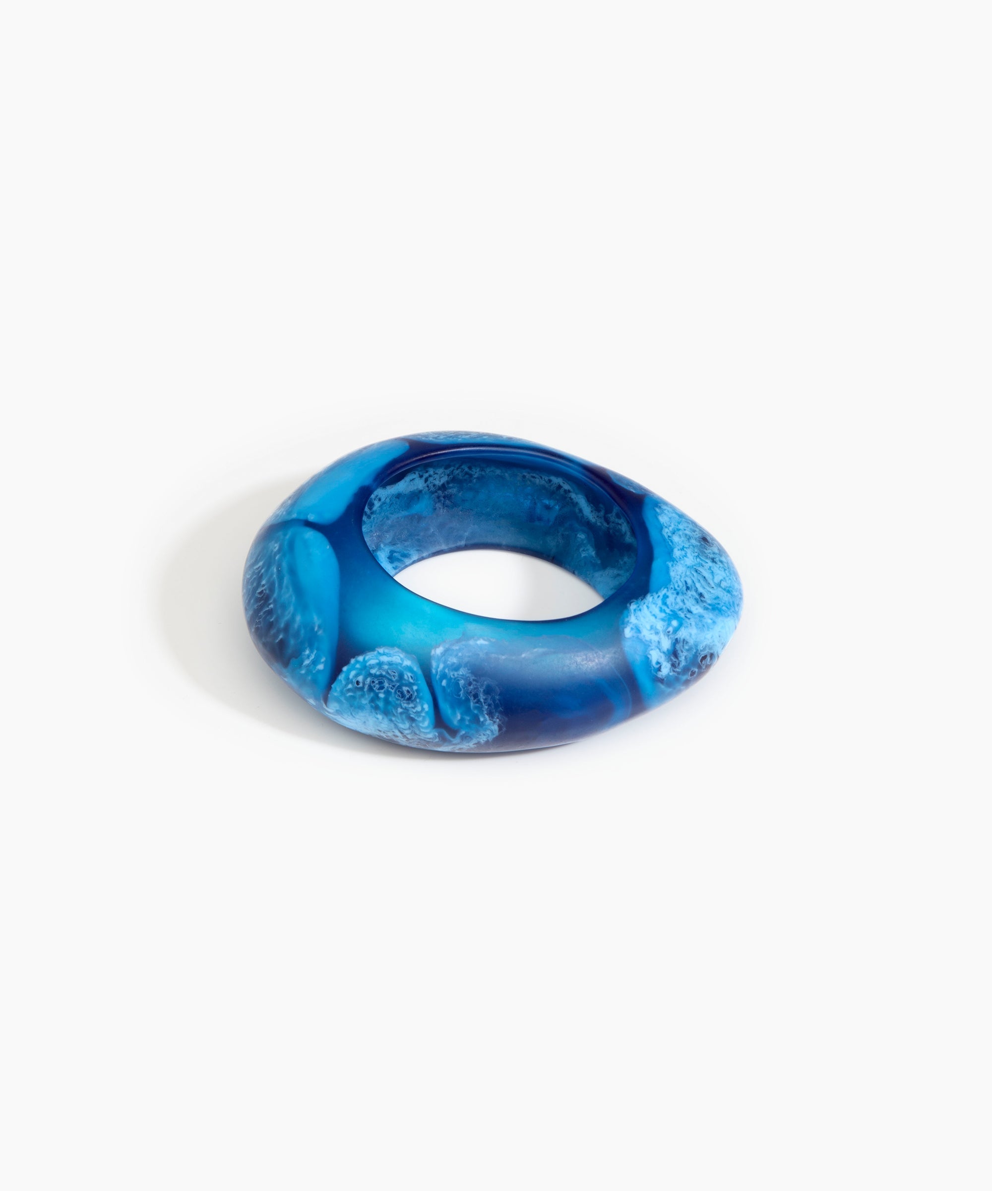 Dinosaur Designs LBRCKLGE large rock bangle SKY
