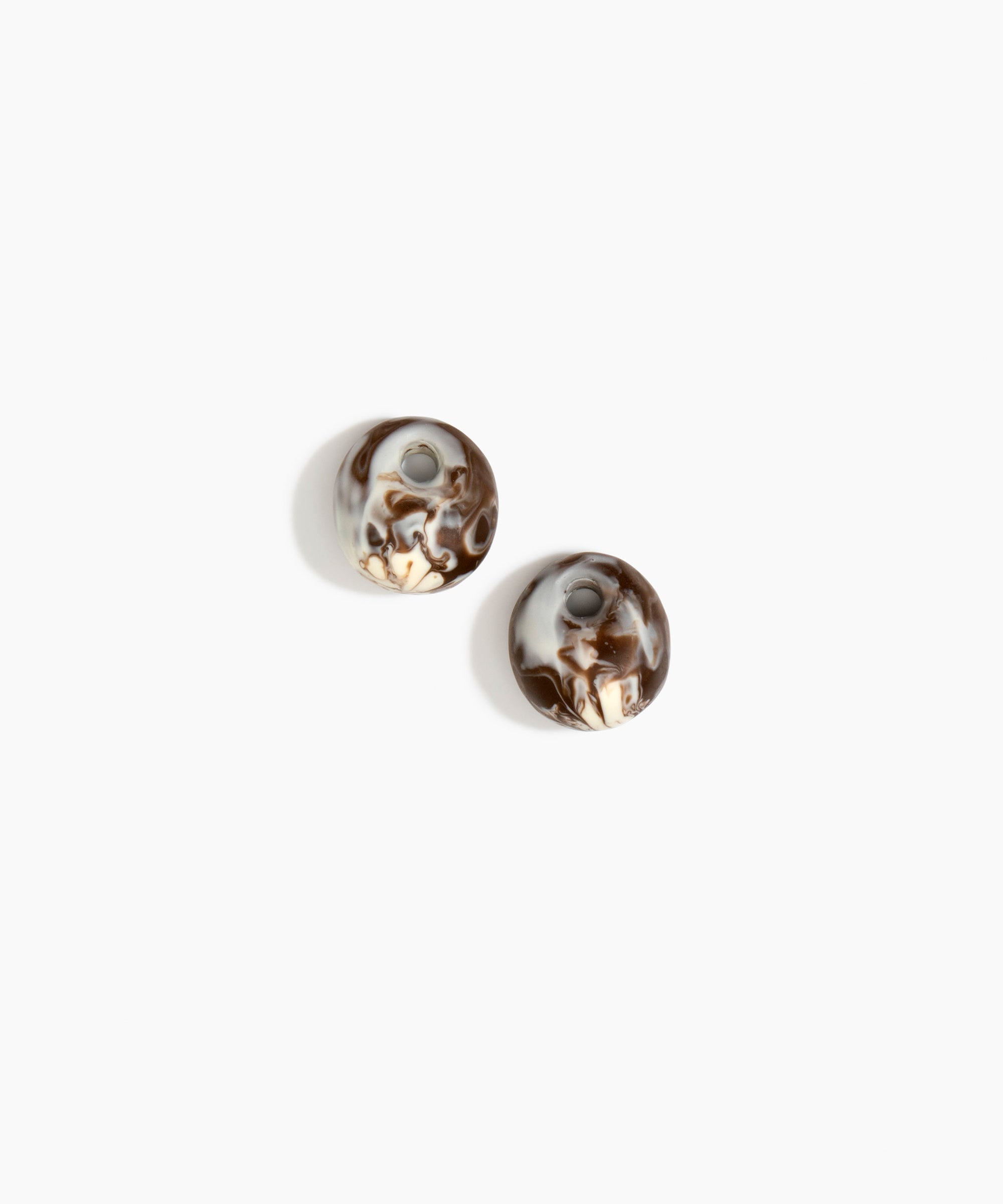 Dinosaur Designs Medium Splash Beads in Cappuccino color resin