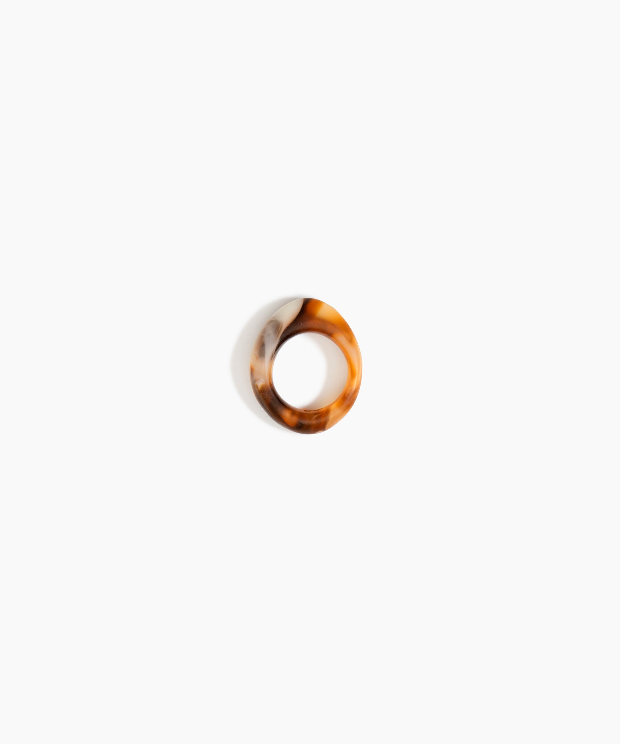 Dinosaur Designs RGERTSLA SLATE ring LIGHT HORN