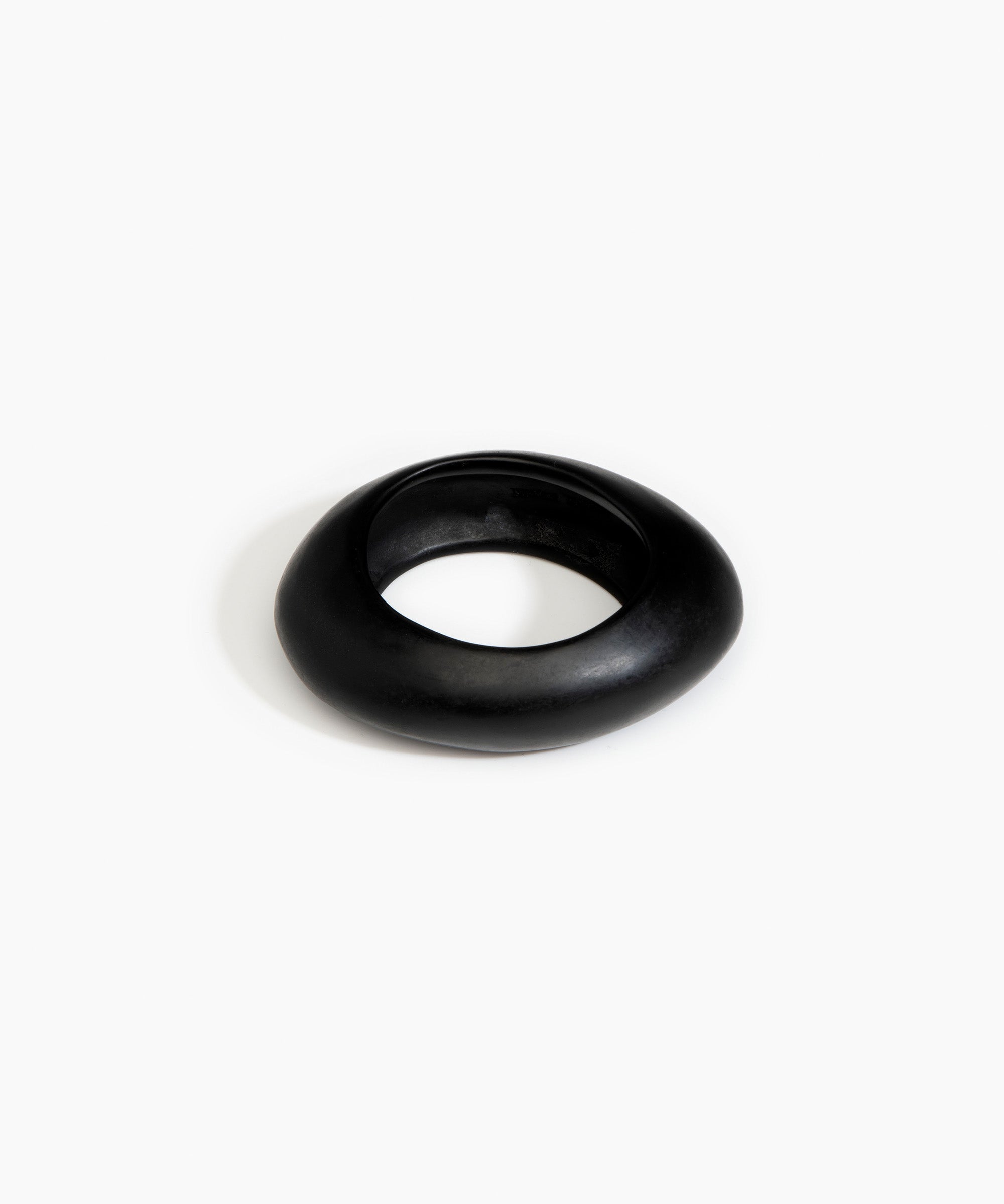 Dinosaur Designs SBRCKMED medium rock bangle BLACK