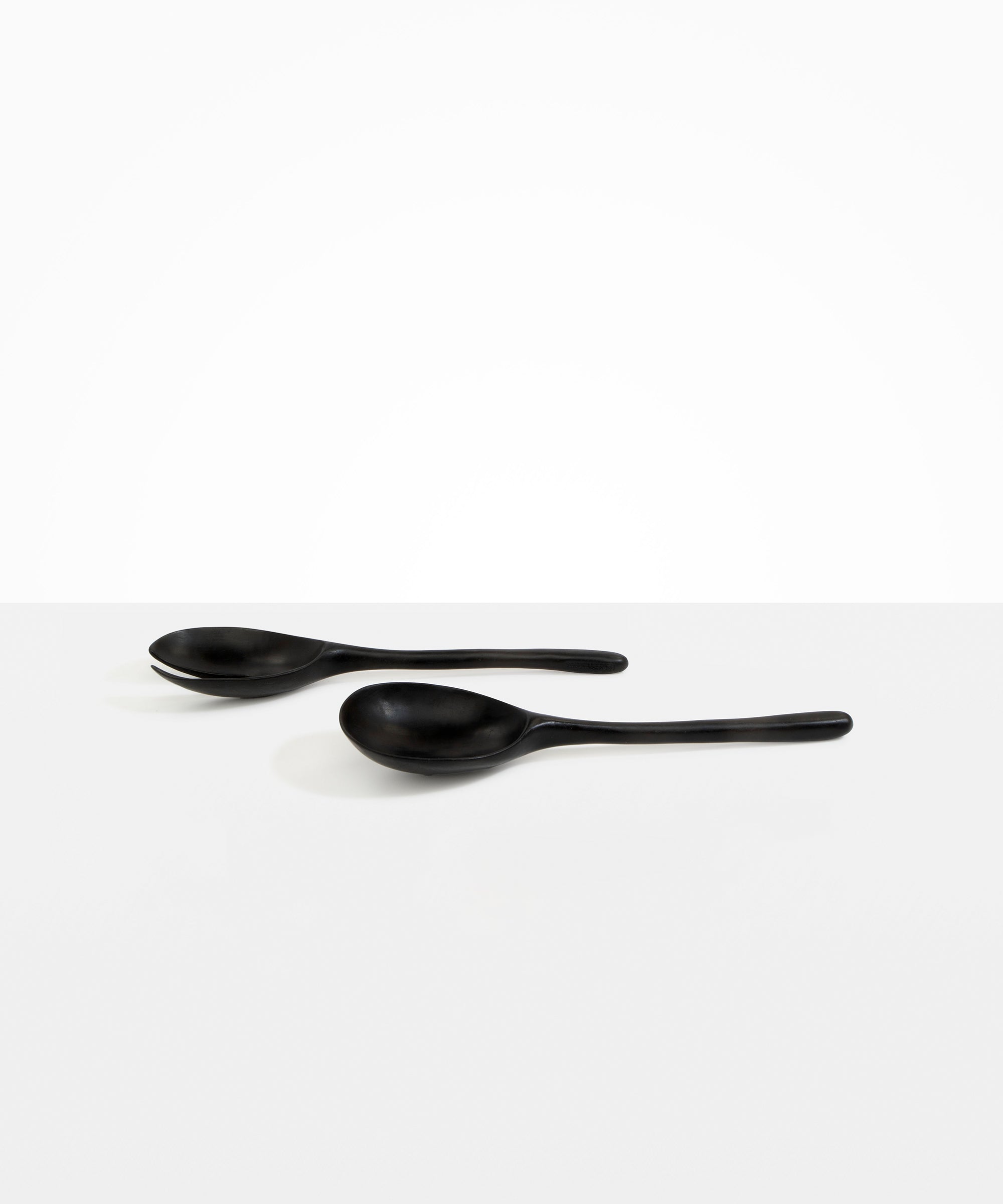Dinosaur Designs SVSSTOLNG long stone servers BLACK