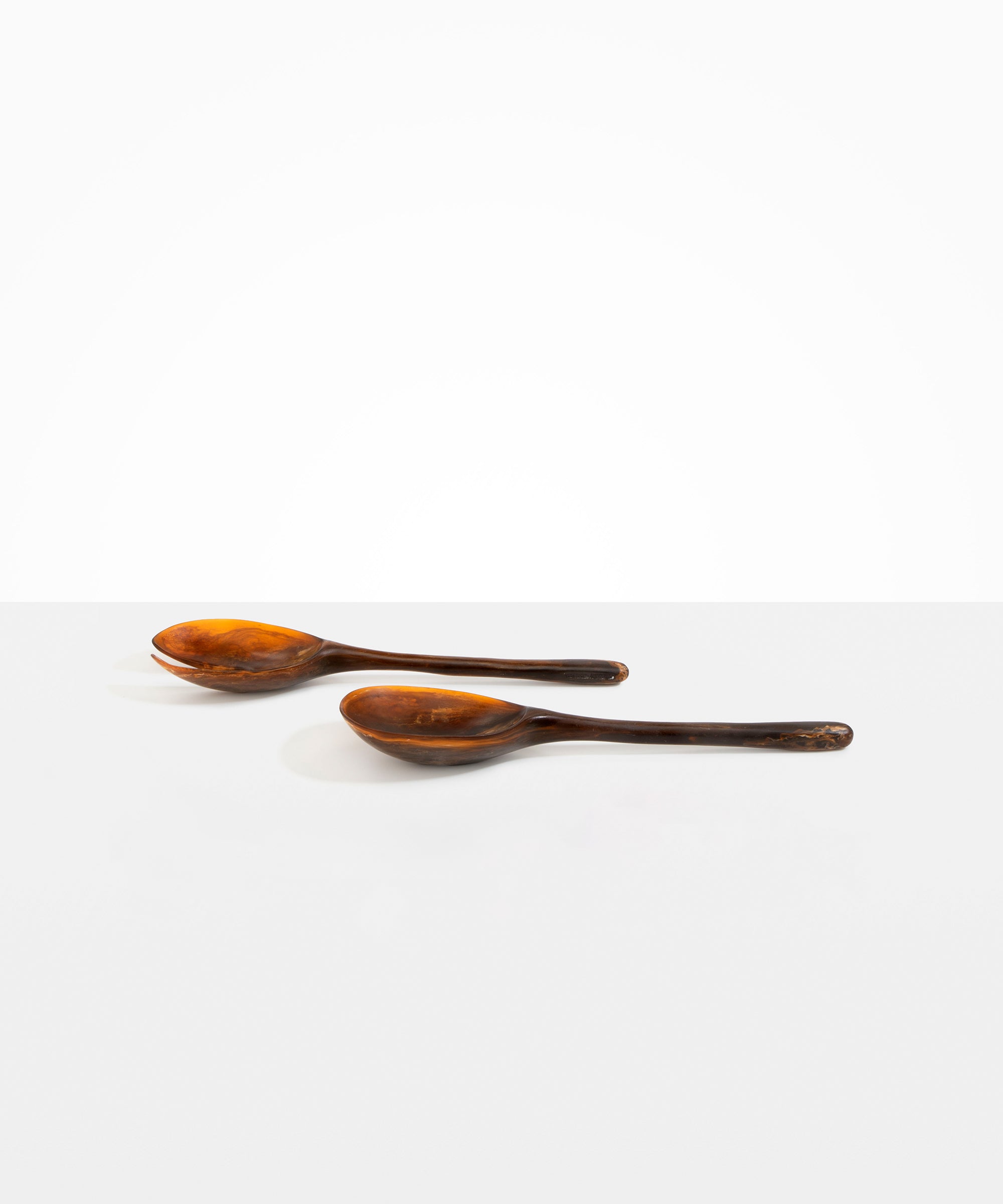 Dinosaur Designs SVSSTOLNG long stone servers DARK HORN