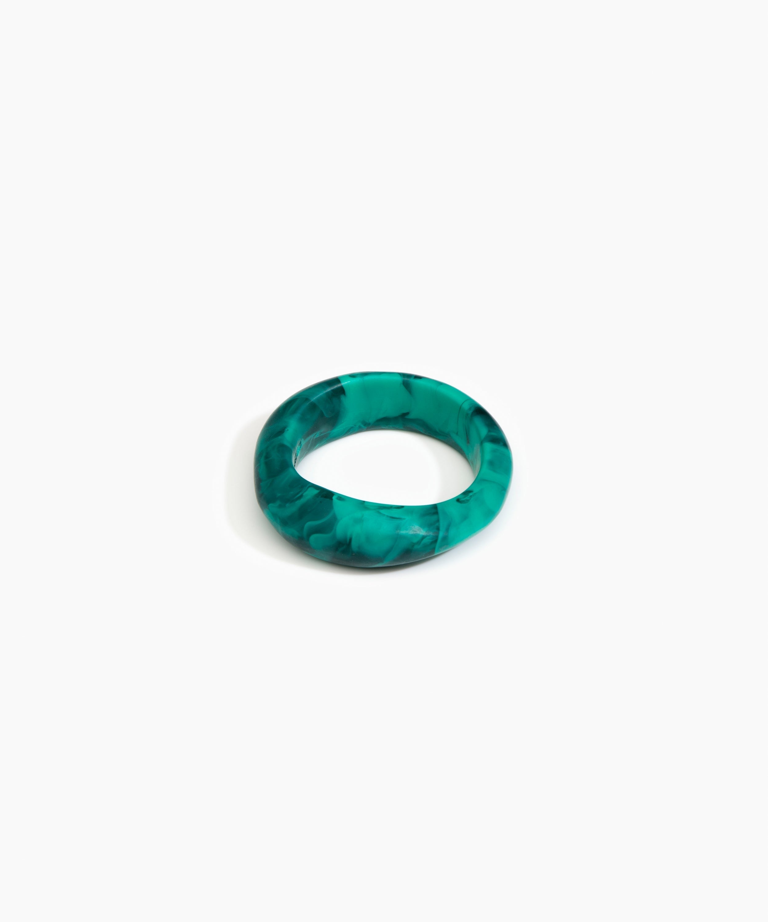 Dinosaur Designs Earth Bangle in Mineral Swirl Colour resin with Regular Fit.