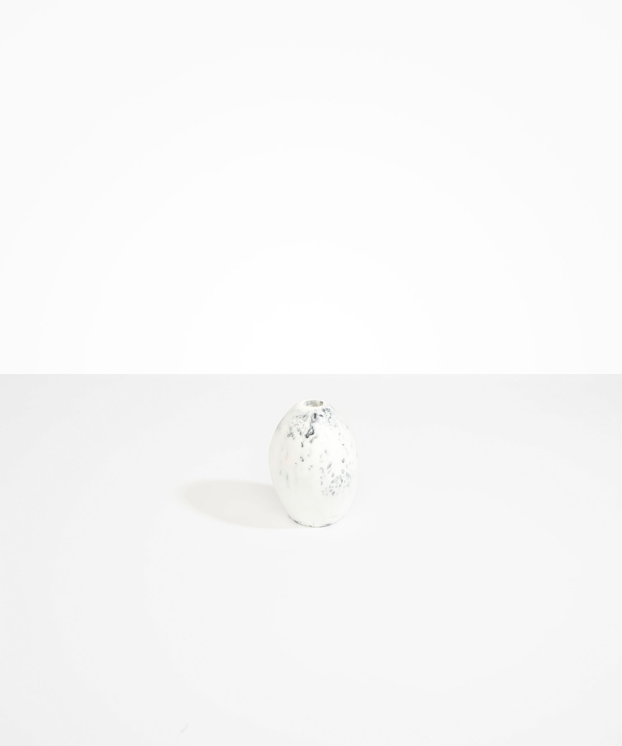 Dinosaur Designs Riverstone Vase Vases in White Marble color resin 