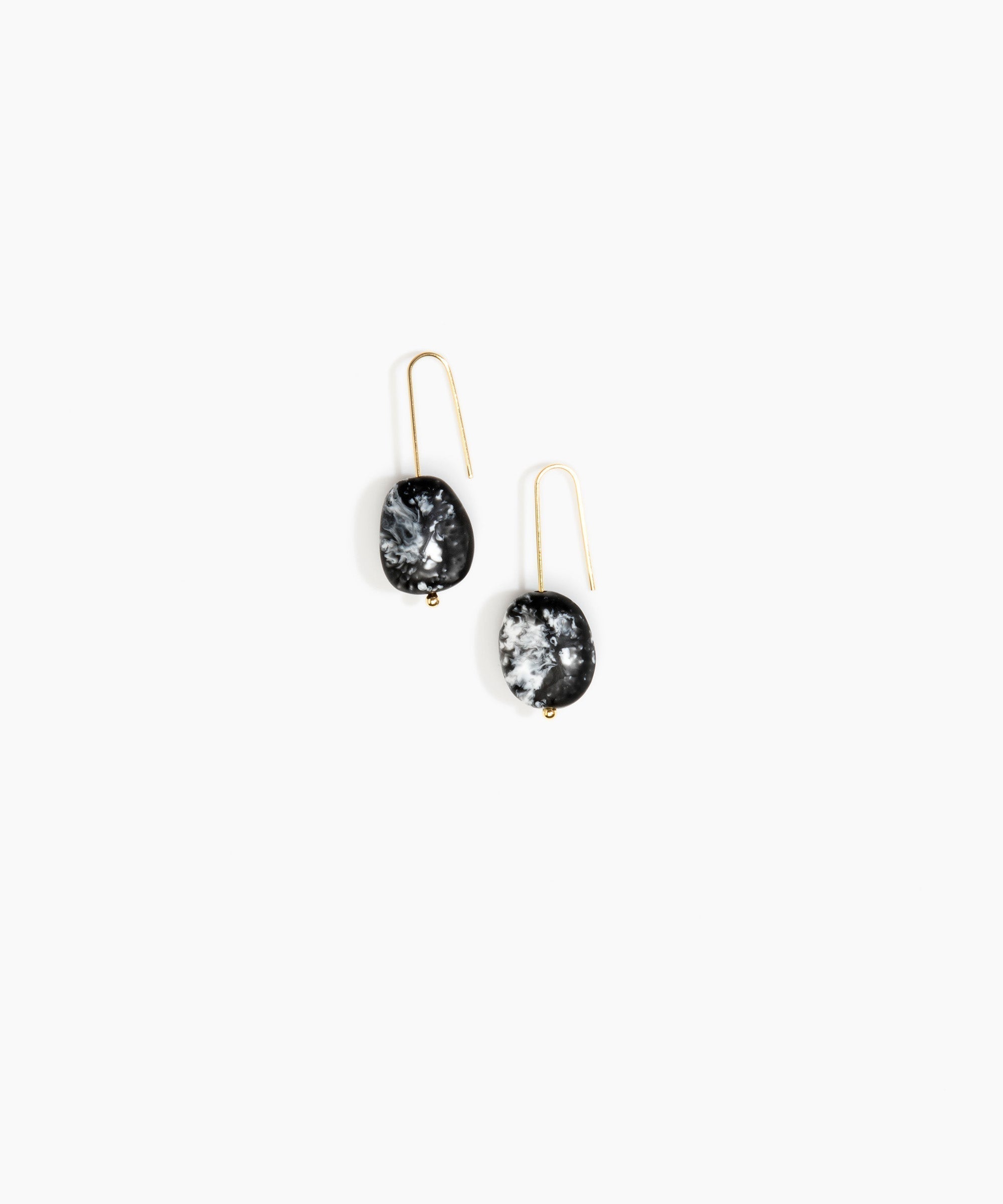 Dinosaur Designs Earth Wire Earrings in Black Marble Colour resin with Gold-Filled Material.