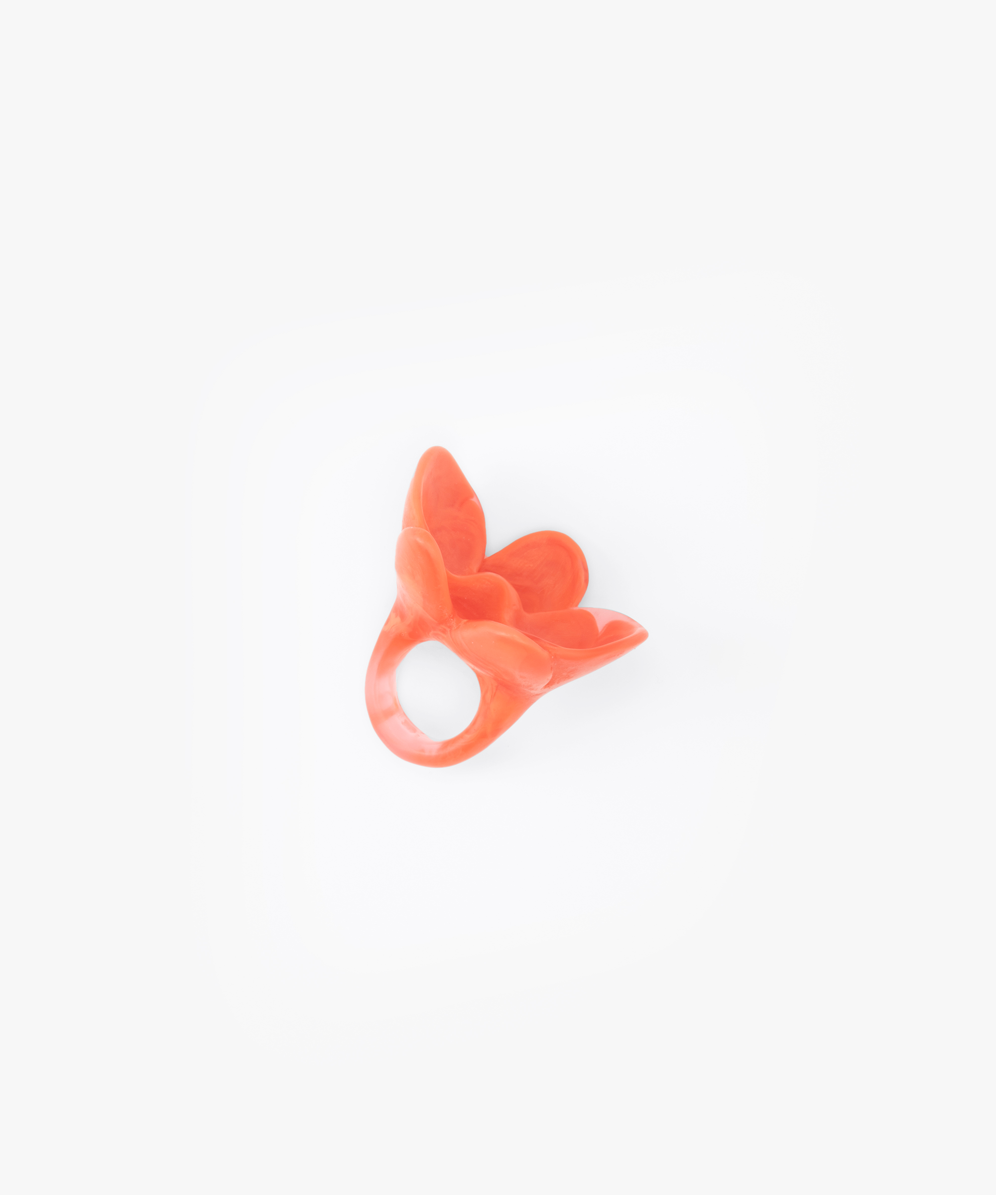Dinosaur Designs Orchid Ring Rings in Lychee color resin with Regular Fit