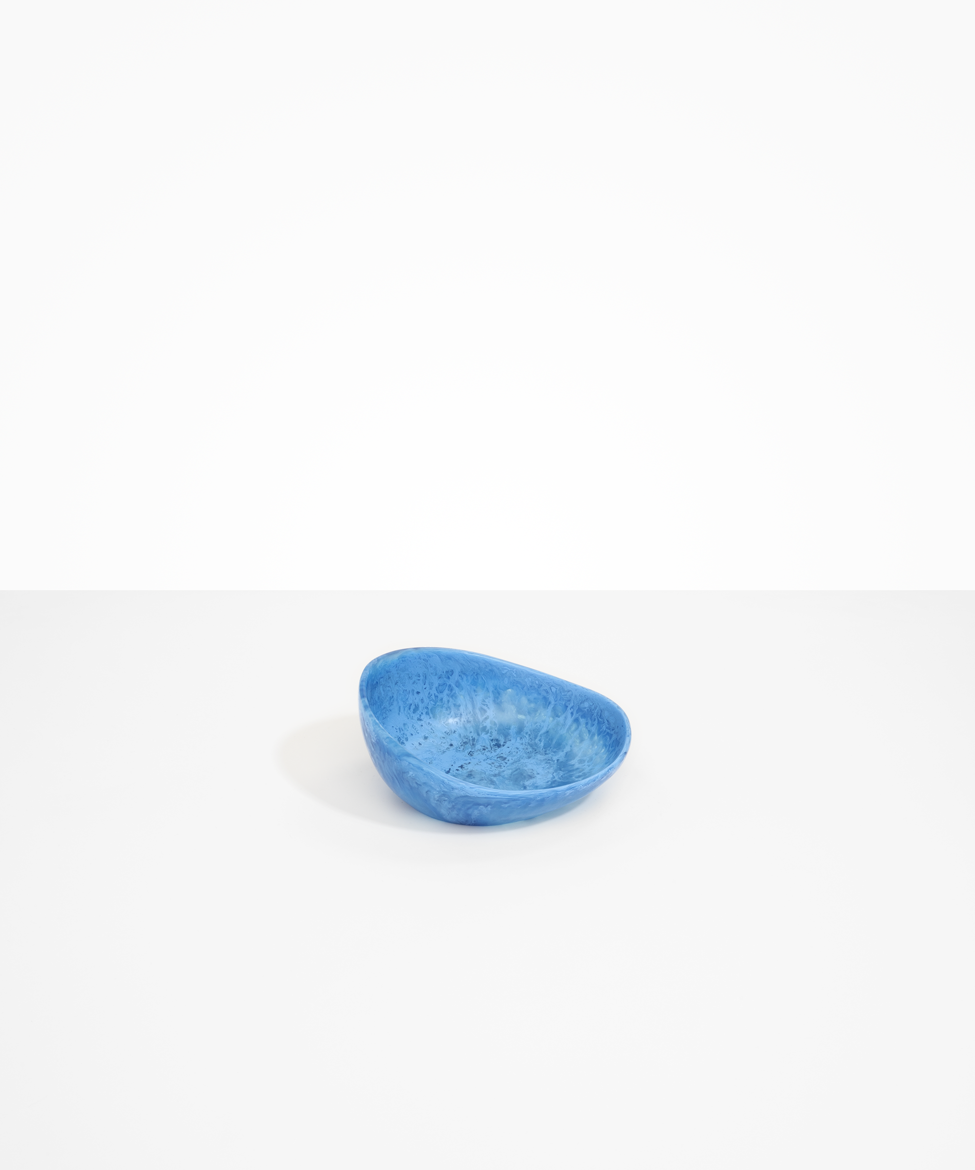 Dinosaur Designs Medium Organic Oval Bangle in Strawberry Colour resin with Wide Fit.