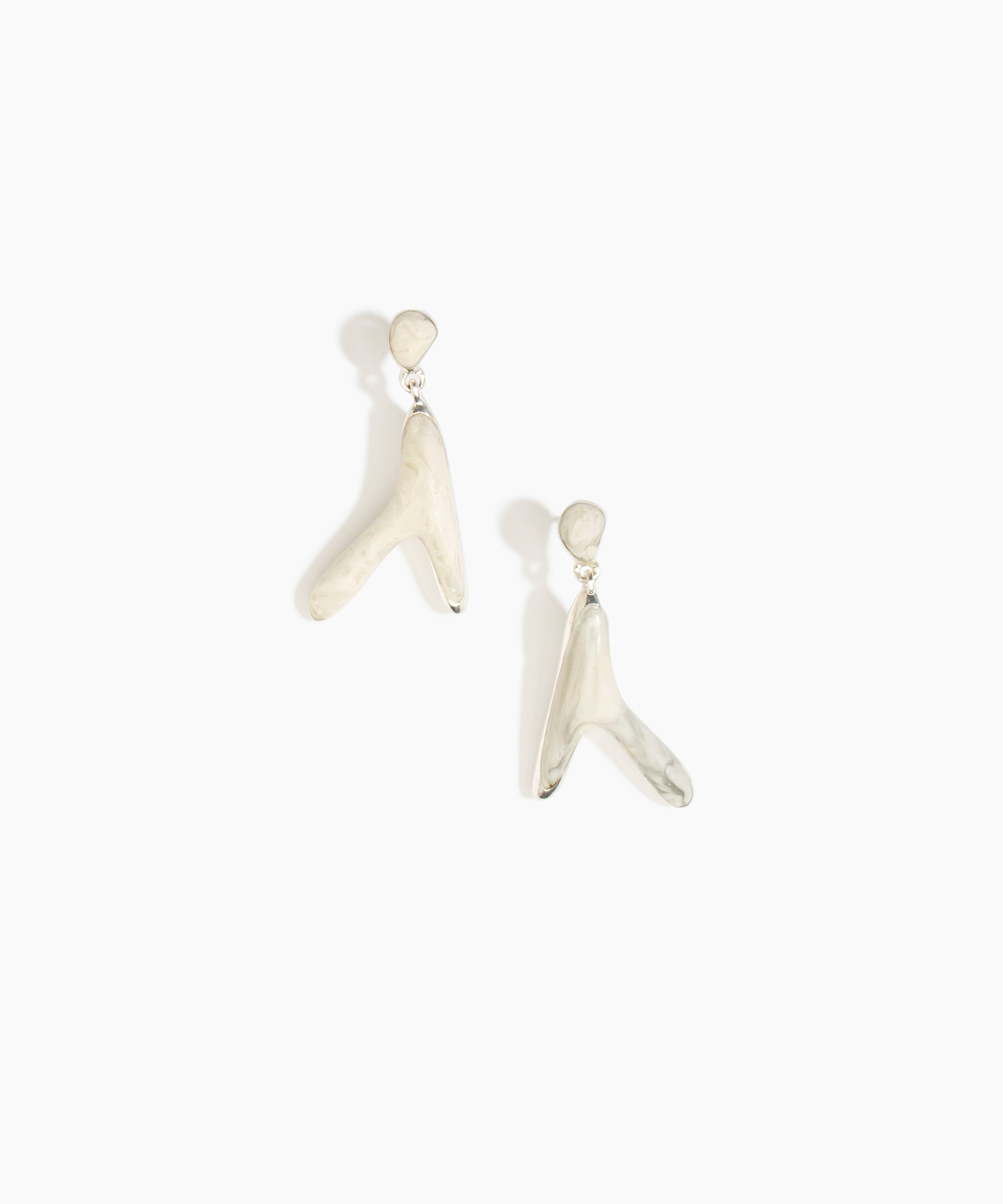 Dinosaur Designs Large Wishbone Earrings in Chalk Swirl Colour resin with Silver-Plated Brass Material.
