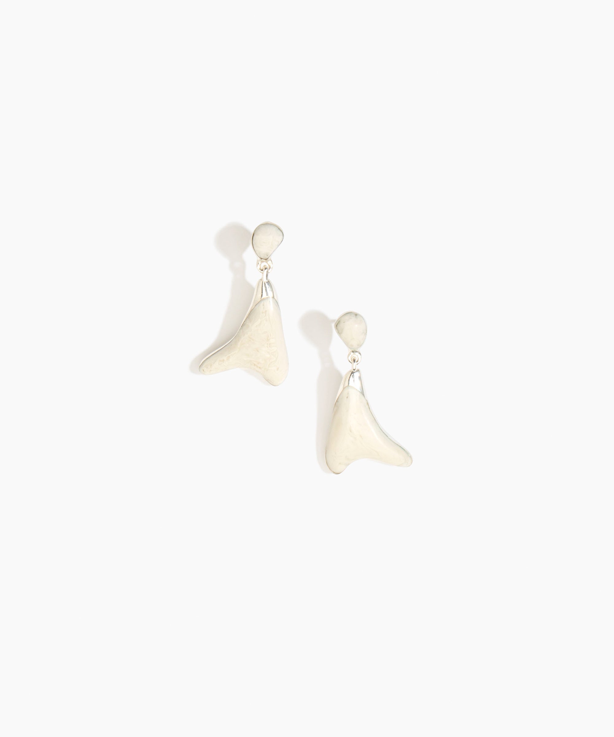 Dinosaur Designs Medium Wishbone Earrings in Chalk Swirl Colour resin with Silver-Plated Brass Material.