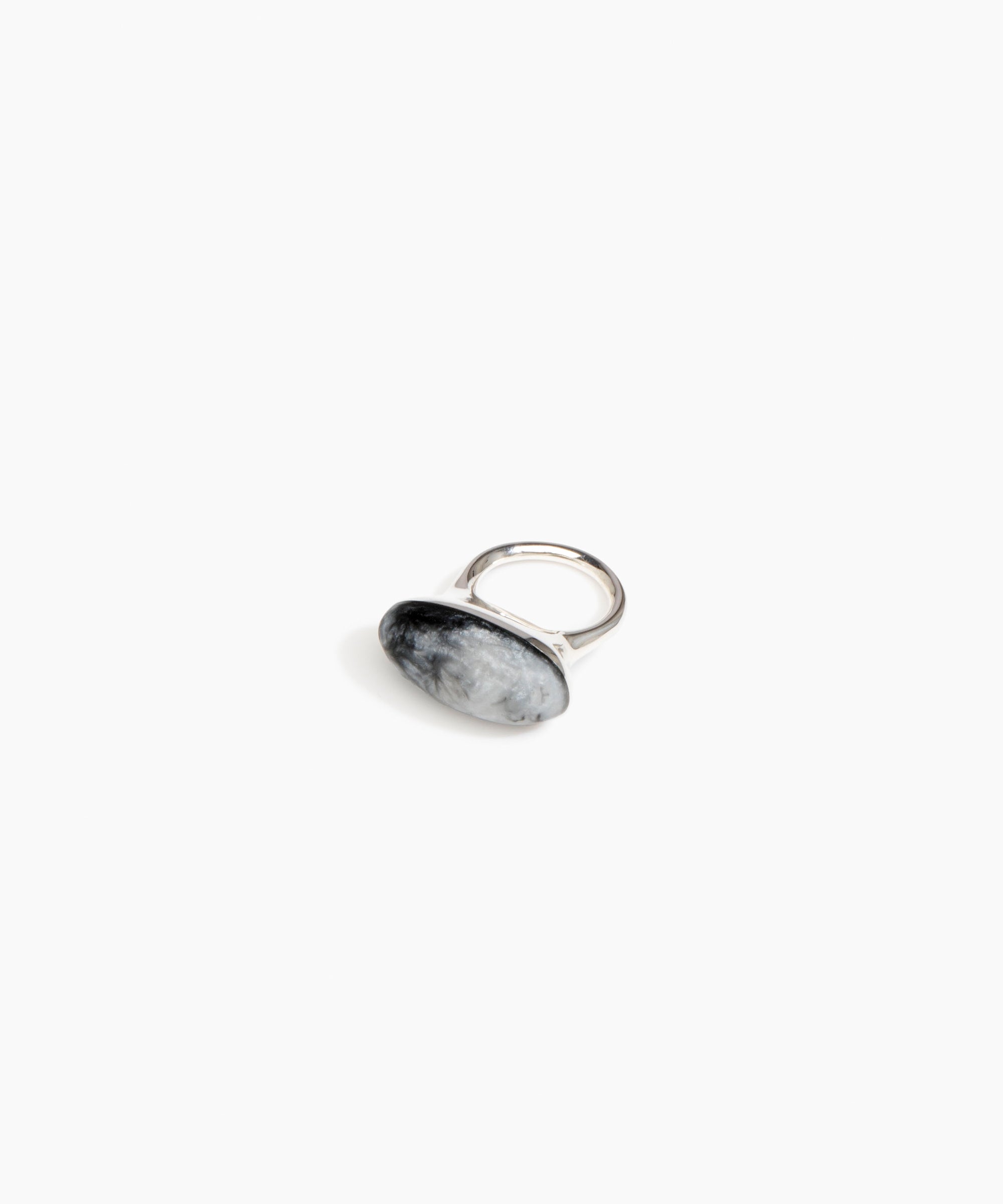 Dinosaur Designs Long Watercolour Ring in Slate Colour resin with 925 Sterling Silver Material