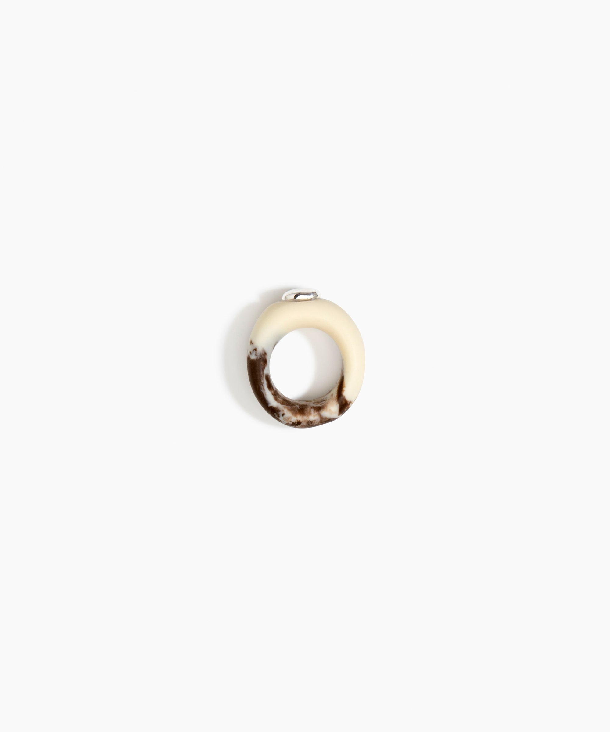 Dinosaur Designs RGRNDRCK Round Rock Ring CAPPUCCINO.