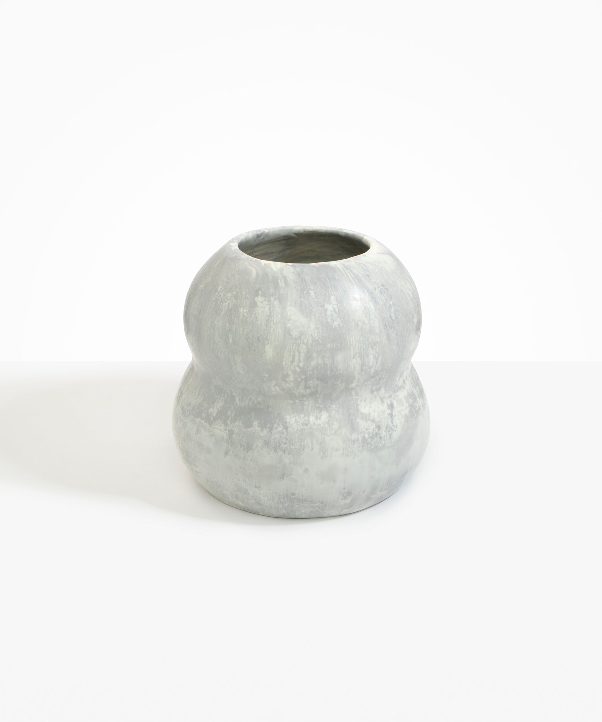 Dinosaur Designs VASBEEHLGE Large Beehive Vase CLOUD..