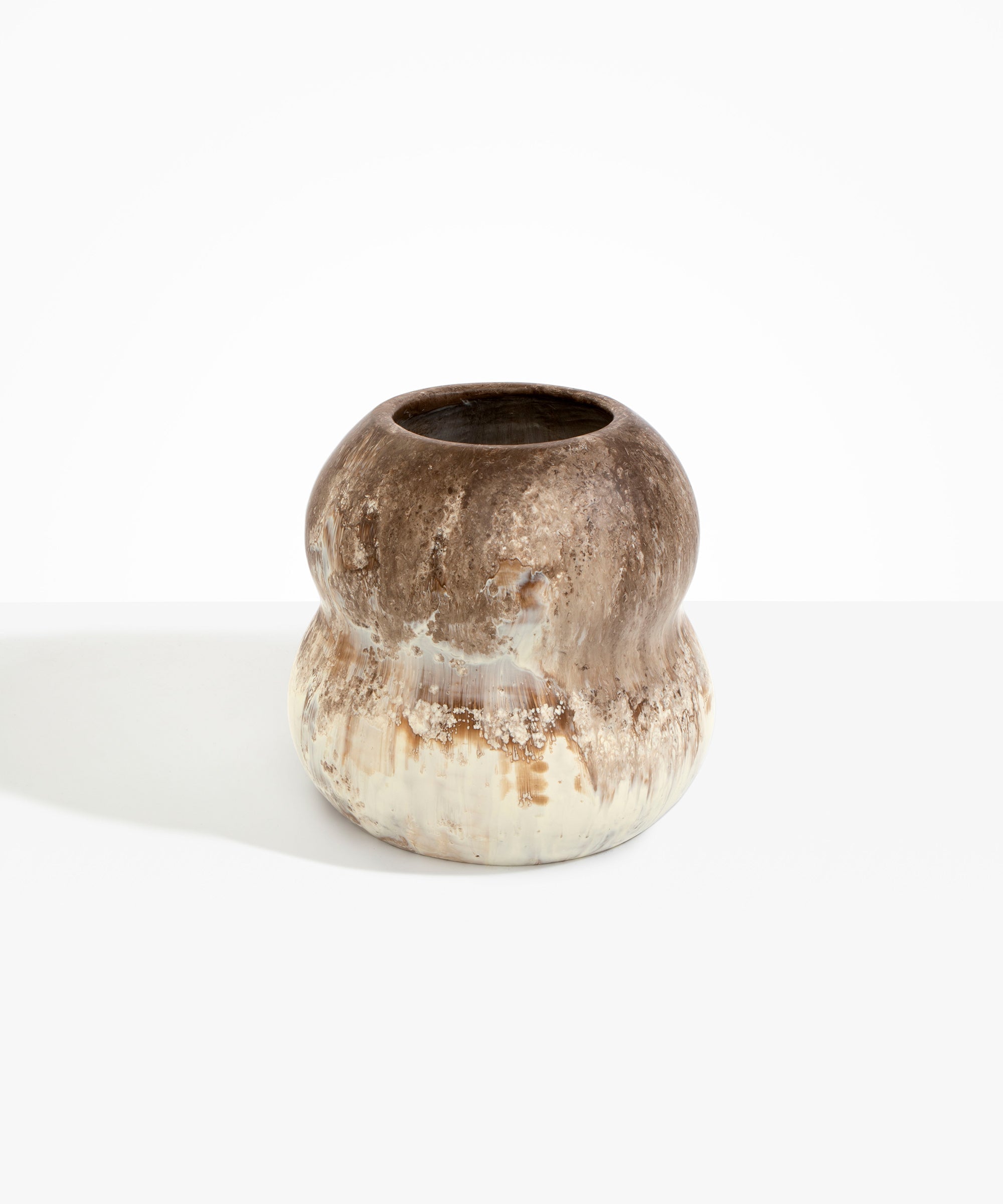 Dinosaur Designs VASBEEHLGE large beehive vase CAPPUCCINO ...