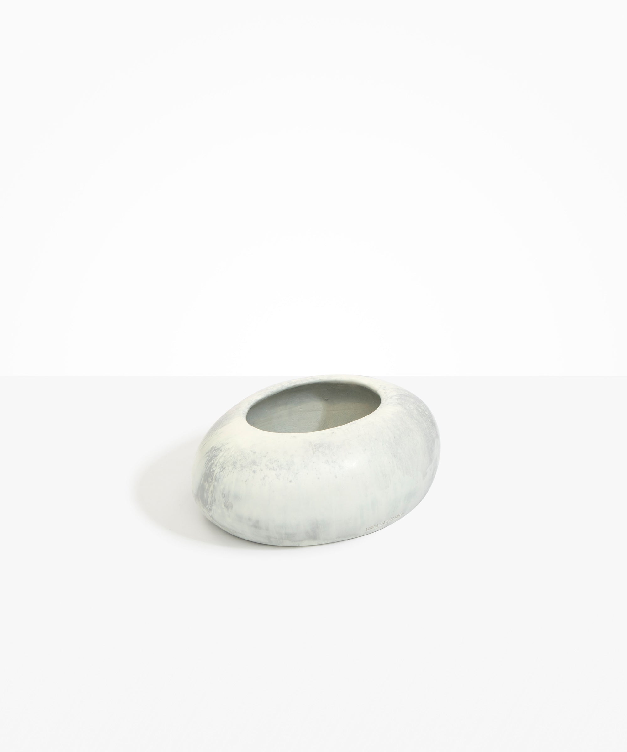 Dinosaur Designs VASRCKFLT Flat Rock Vase CLOUD.