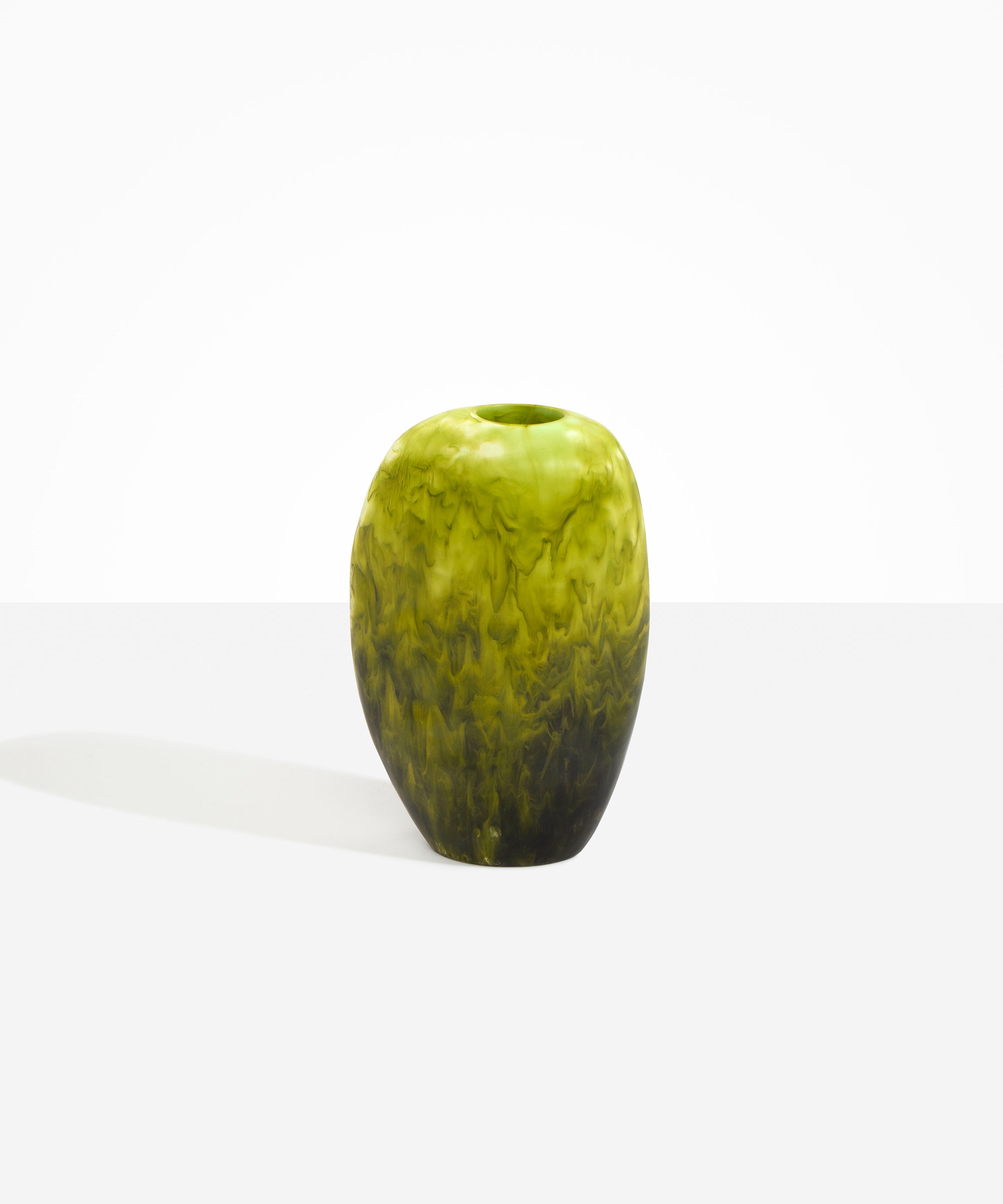 Bold Skipping Stone Vase