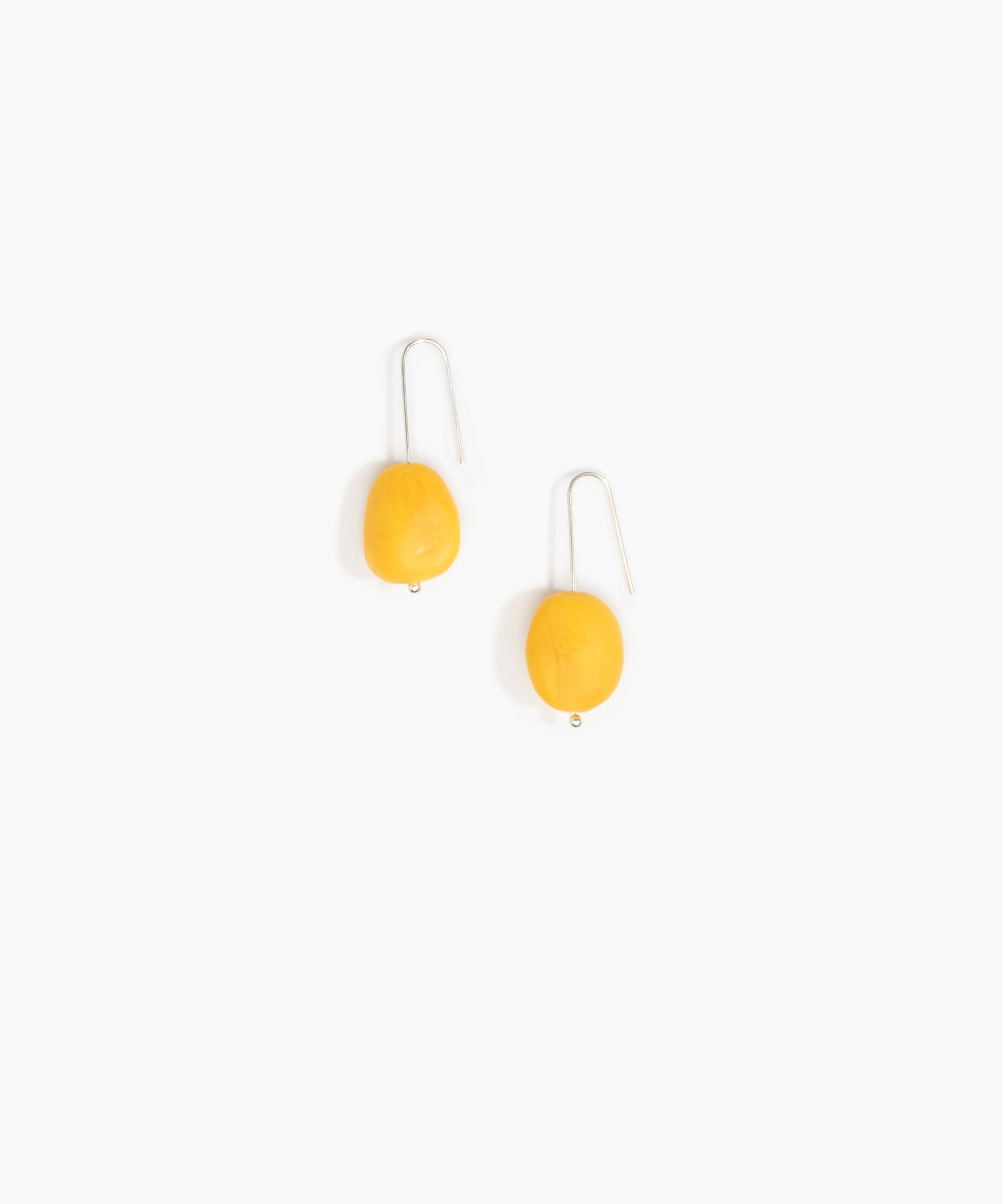 Dinosaur Designs Earth Wire Earrings in Honeycomb Colour resin with 925 Sterling Silver Material.