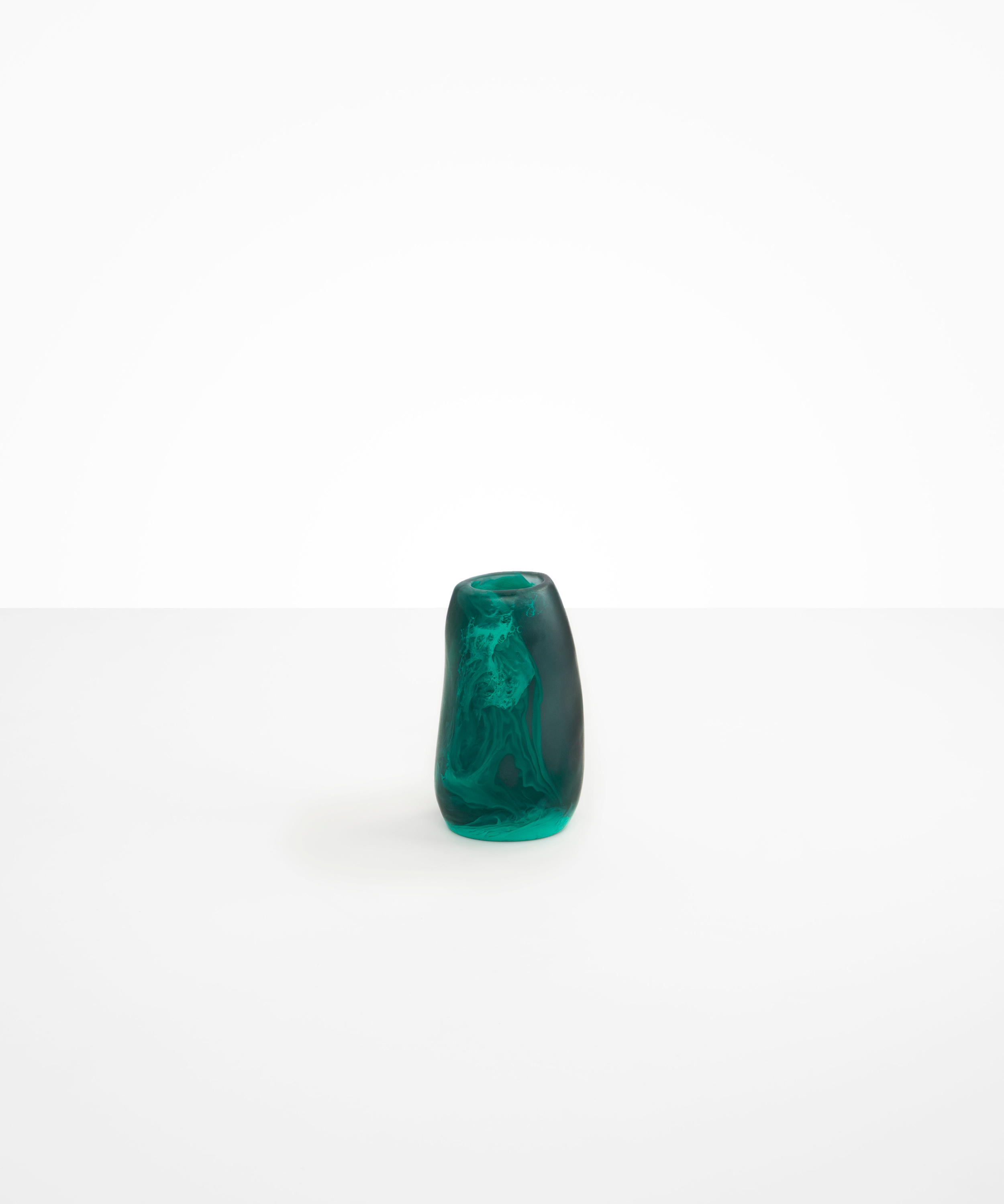 Dinosaur Designs Small Pebble Vase in Mineral Swirl Colour resin..