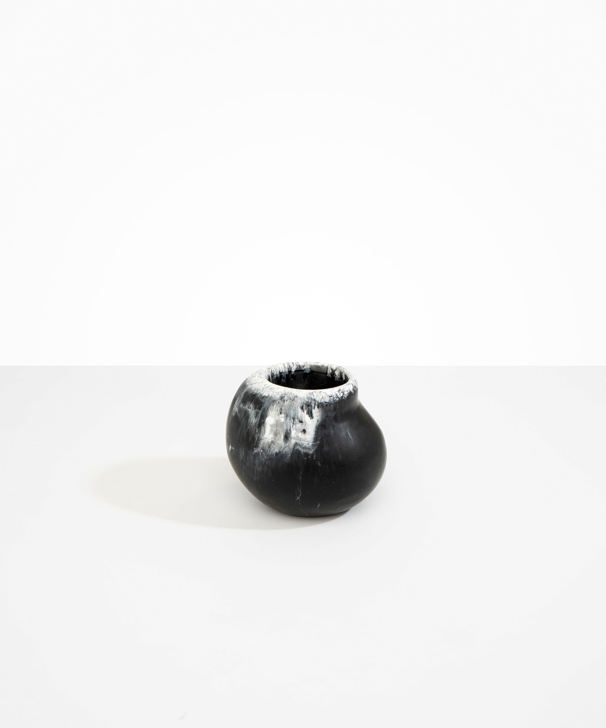 Dinosaur Designs Medium Moss Vase Black Marble..