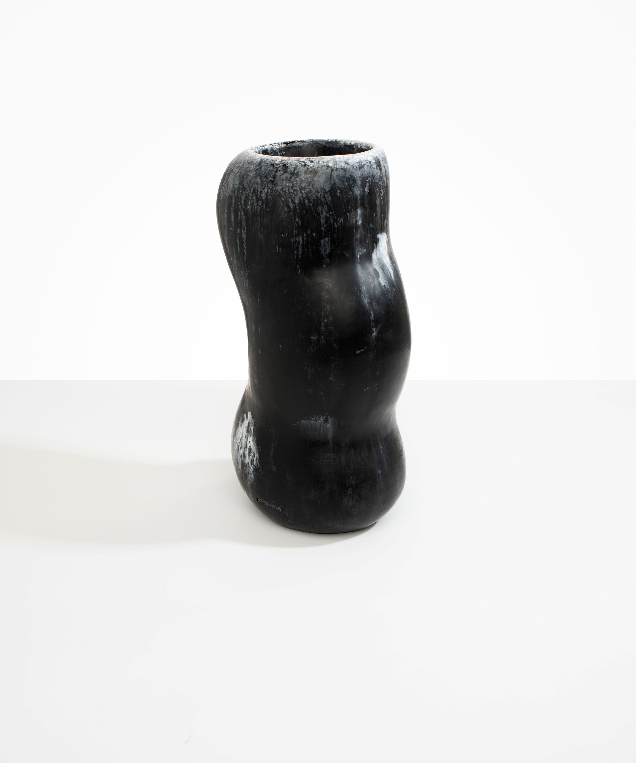 Dinosaur Designs Valley Vase Black Marble..