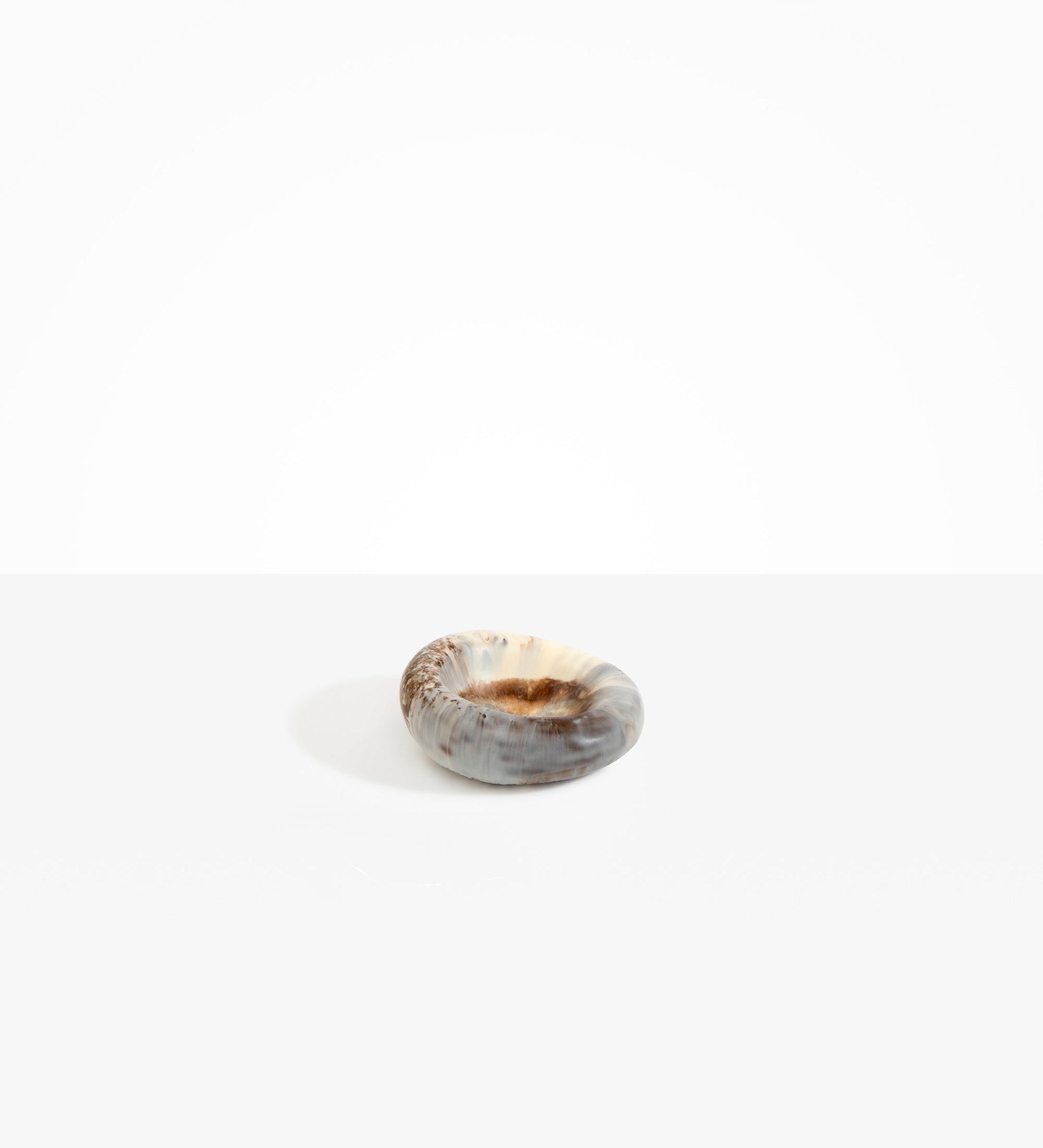 Dinosaur Designs Medium Drift Dish Tableware in Cappuccino Colour resin