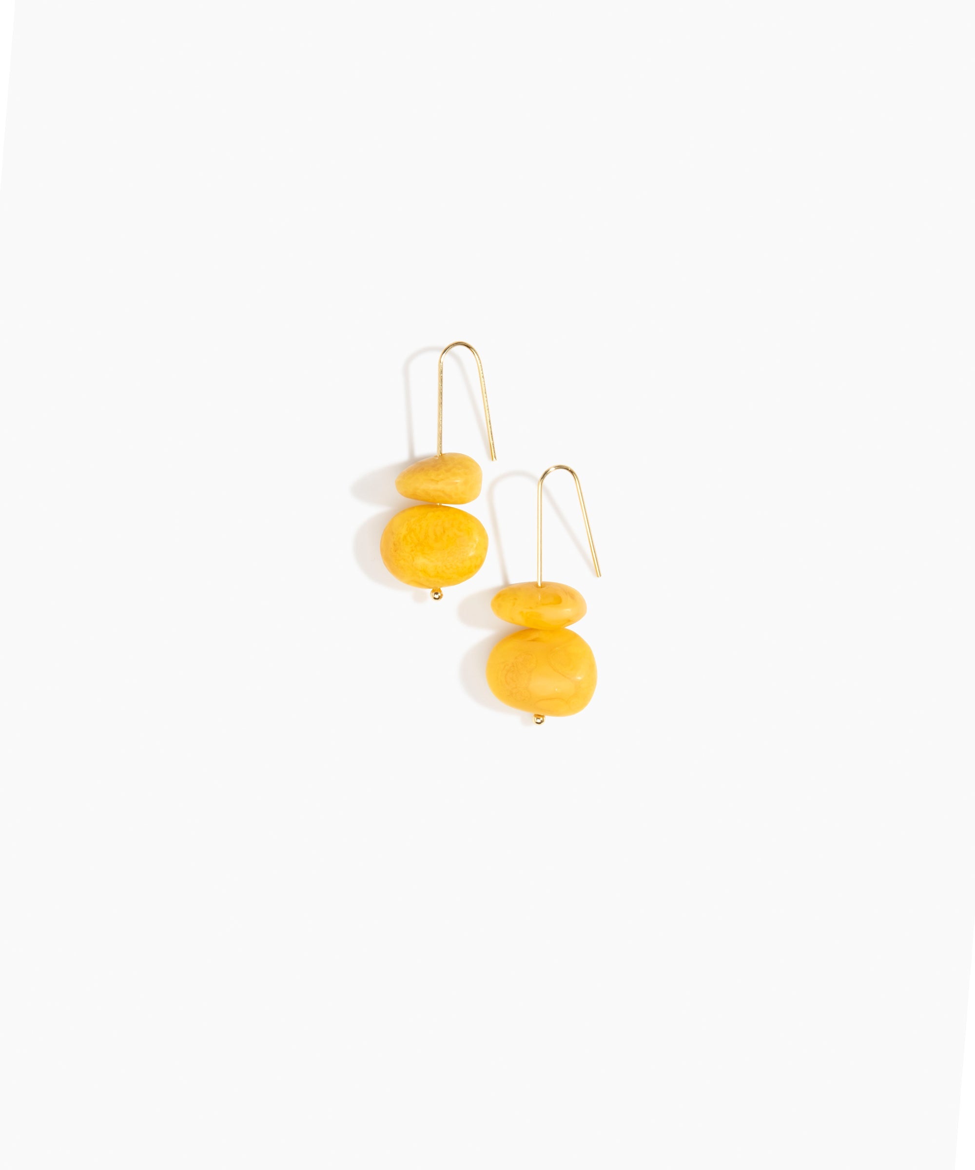 Dinosaur Designs Temple Earth Wire Earrings in Honeycomb Colour resin with Gold-Filled Material.
