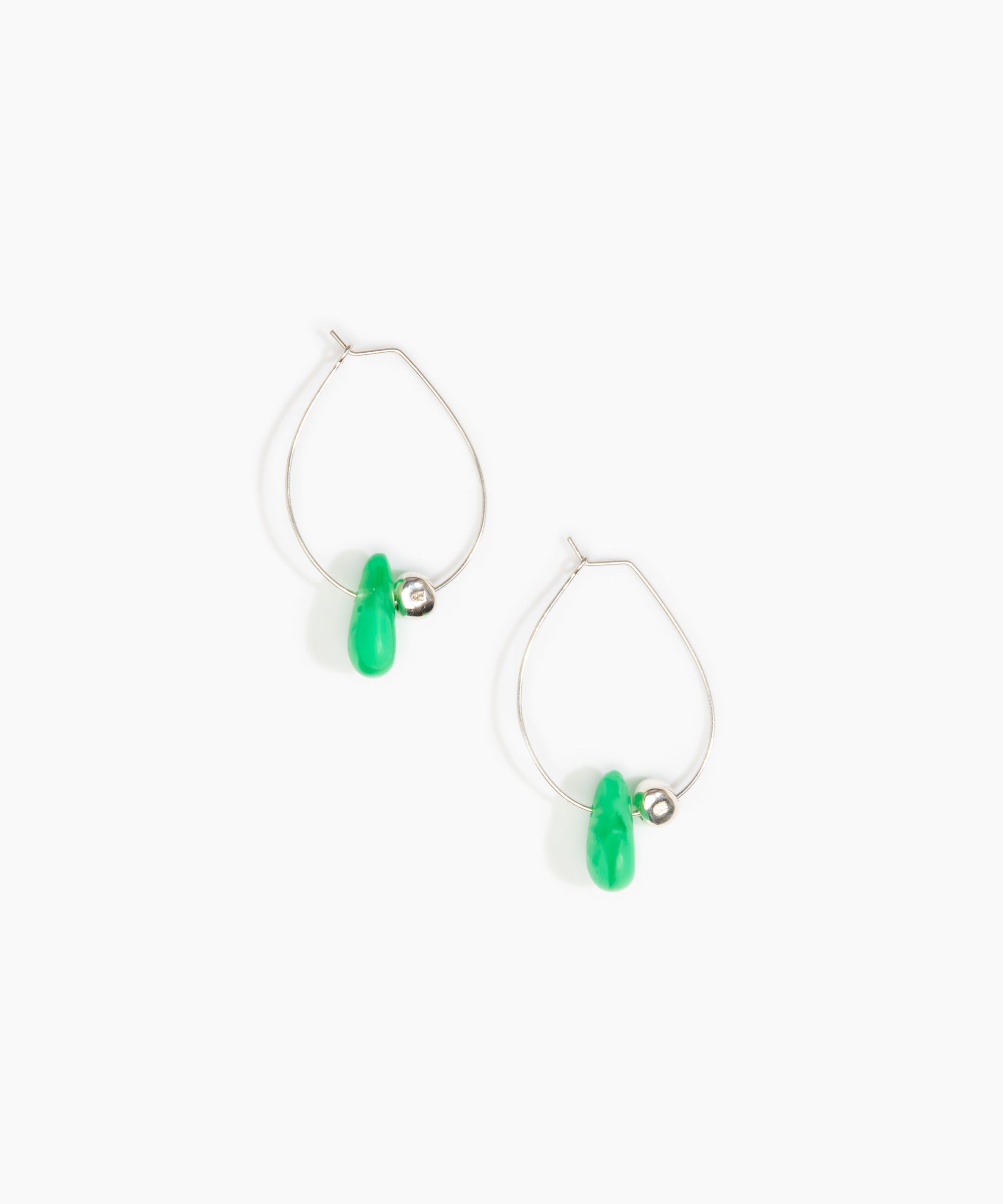 Dinosaur Designs Joie De Vivre Hoop Earrings in Leaf Colour resin with 925 Sterling Silver Material.