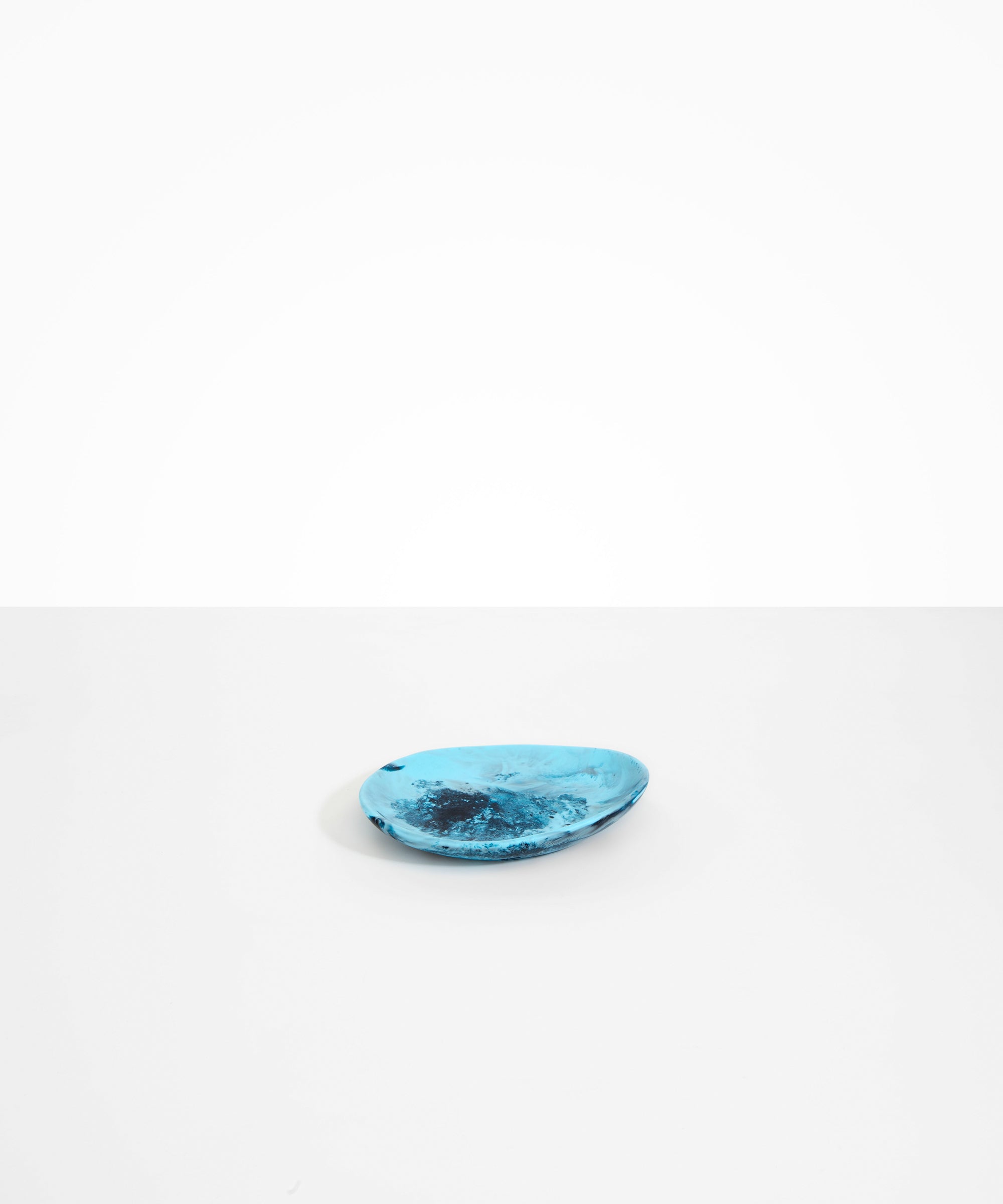Dinosaur Designs Pebble Side Plate in Water Colour resin.
