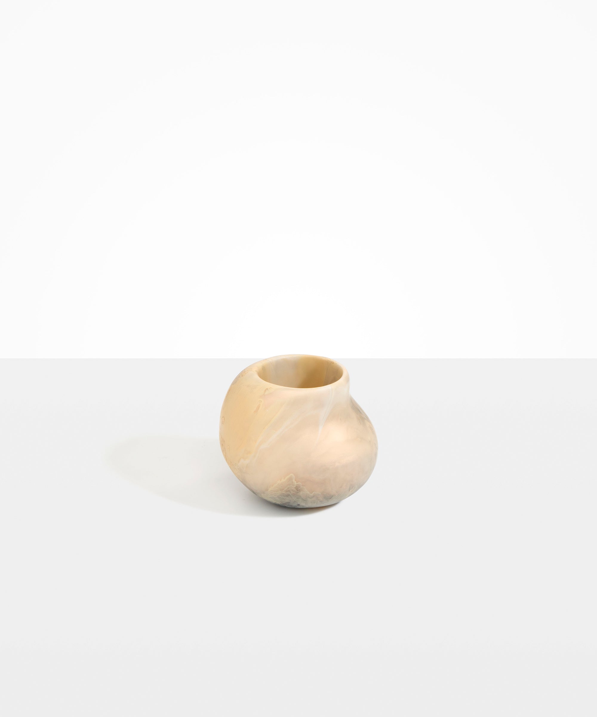 Dinosaur Designs Medium Moss Vase in Sandy Pearl Colour resin..