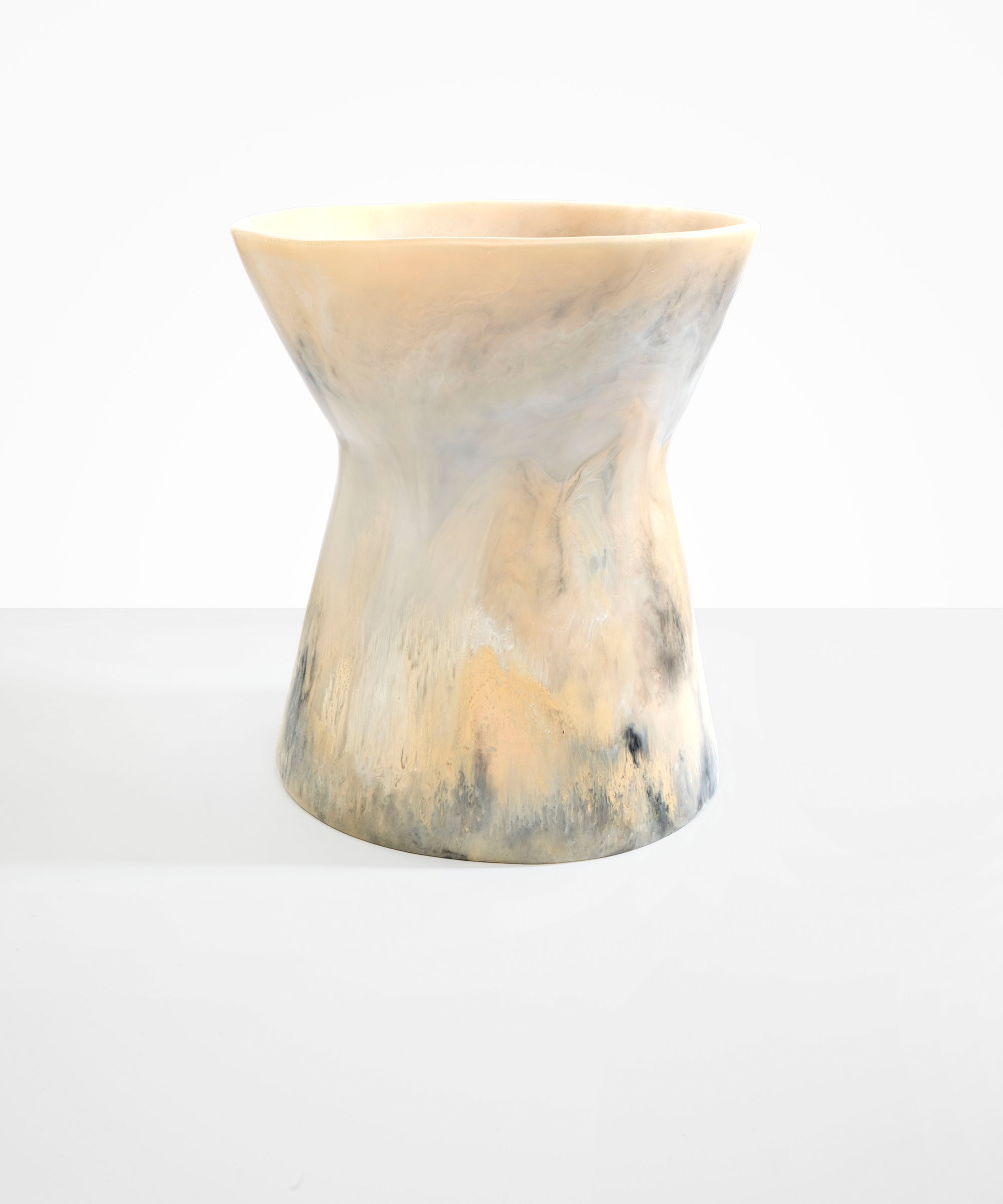 Dinosaur Designs Extra Large Bow Vase in Sandy Pearl Colour resin.